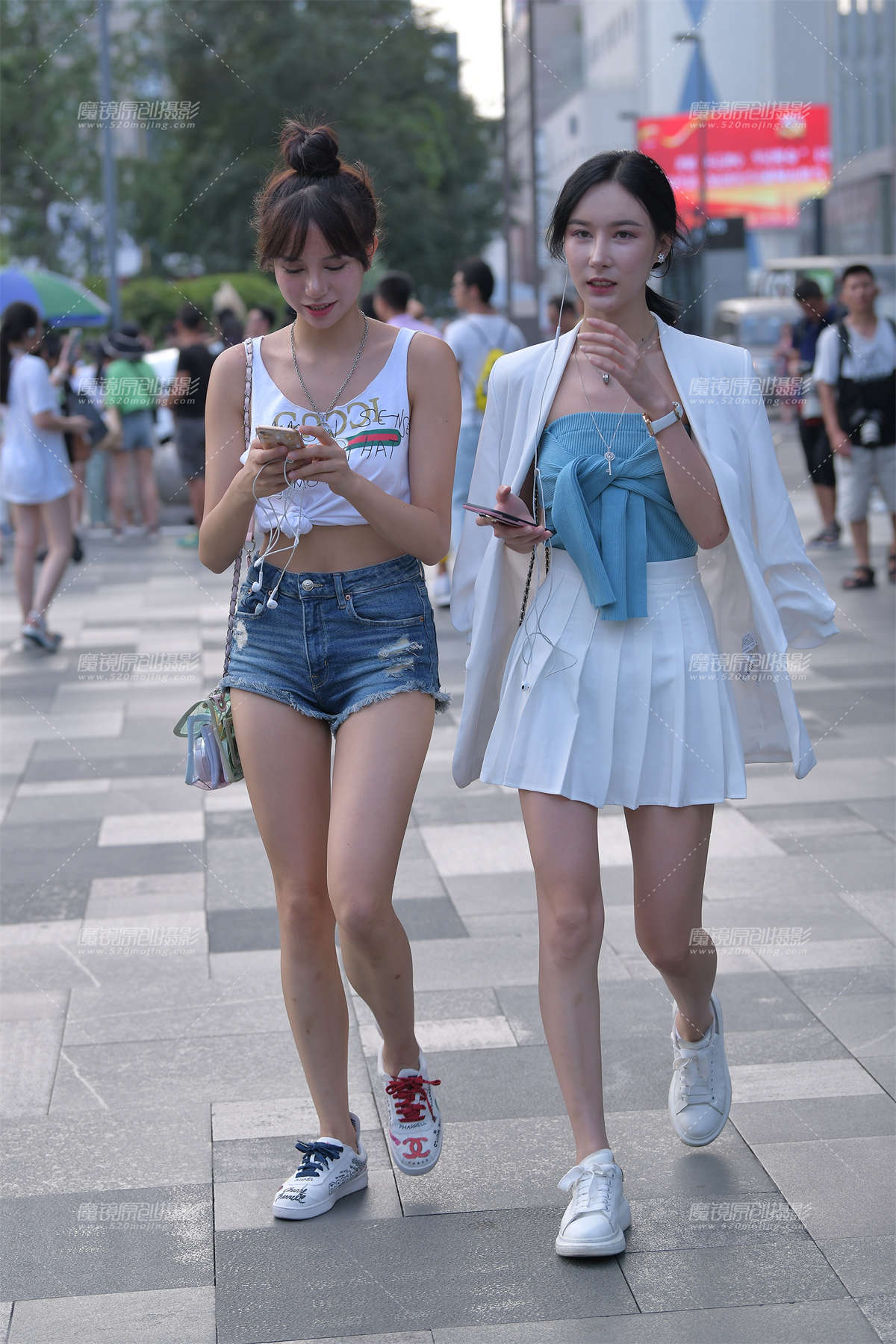 倆闺蜜~-日更街拍