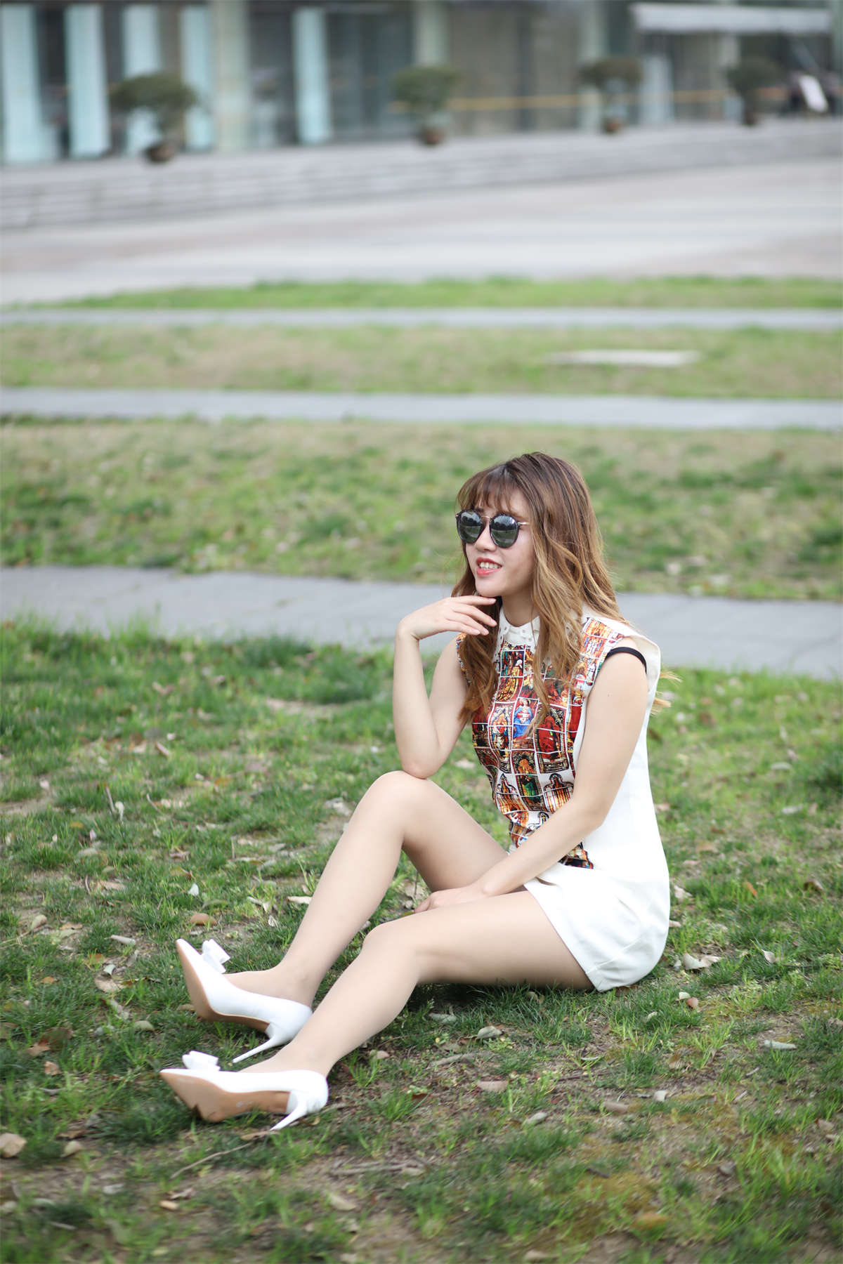 图片[2]-奈丝写真 NO.058 高高-坐好了，大白腿！-日更街拍