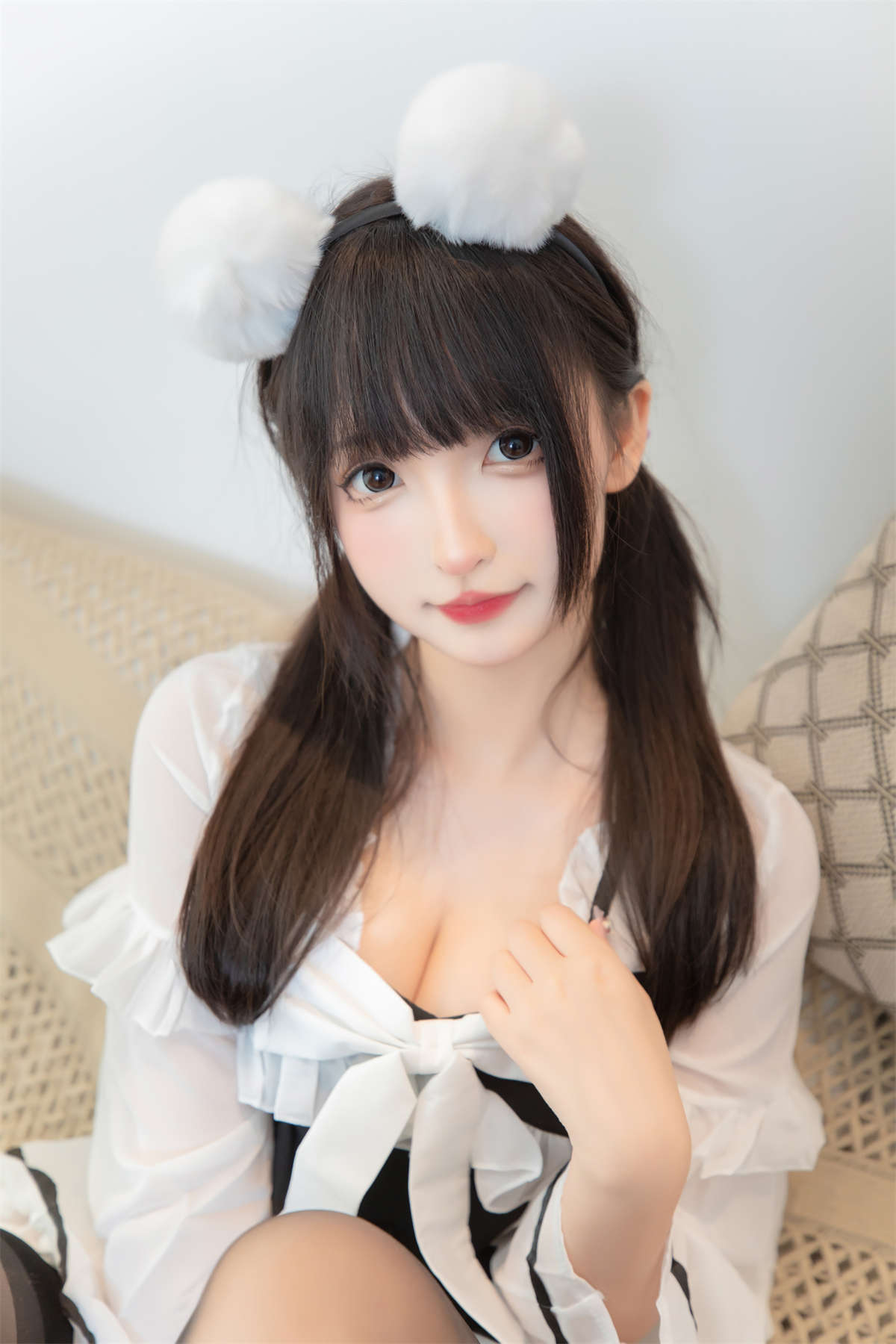 图片[2]-神楽板真冬 – 熊猫女仆-日更街拍