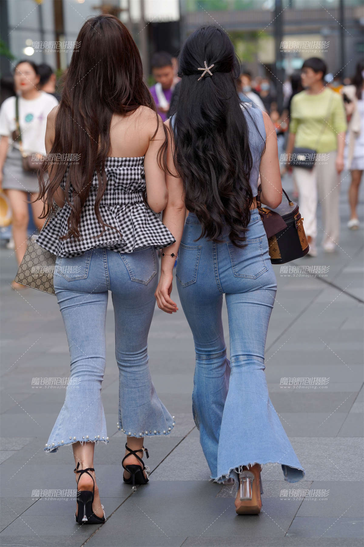 图片[2]-紧牛美眉-日更街拍