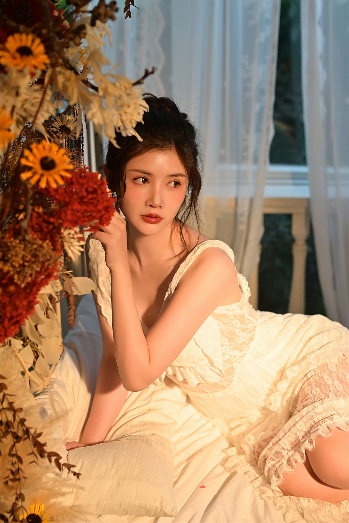 YITUYU艺图语 2024.04.30 光照亮她 小路插图1