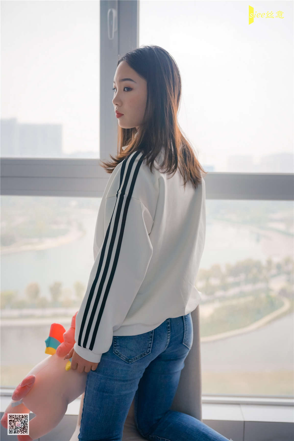 图片[2]-SIEE丝意 NO.466 恬恬～牛仔裤&肉丝袜-日更街拍