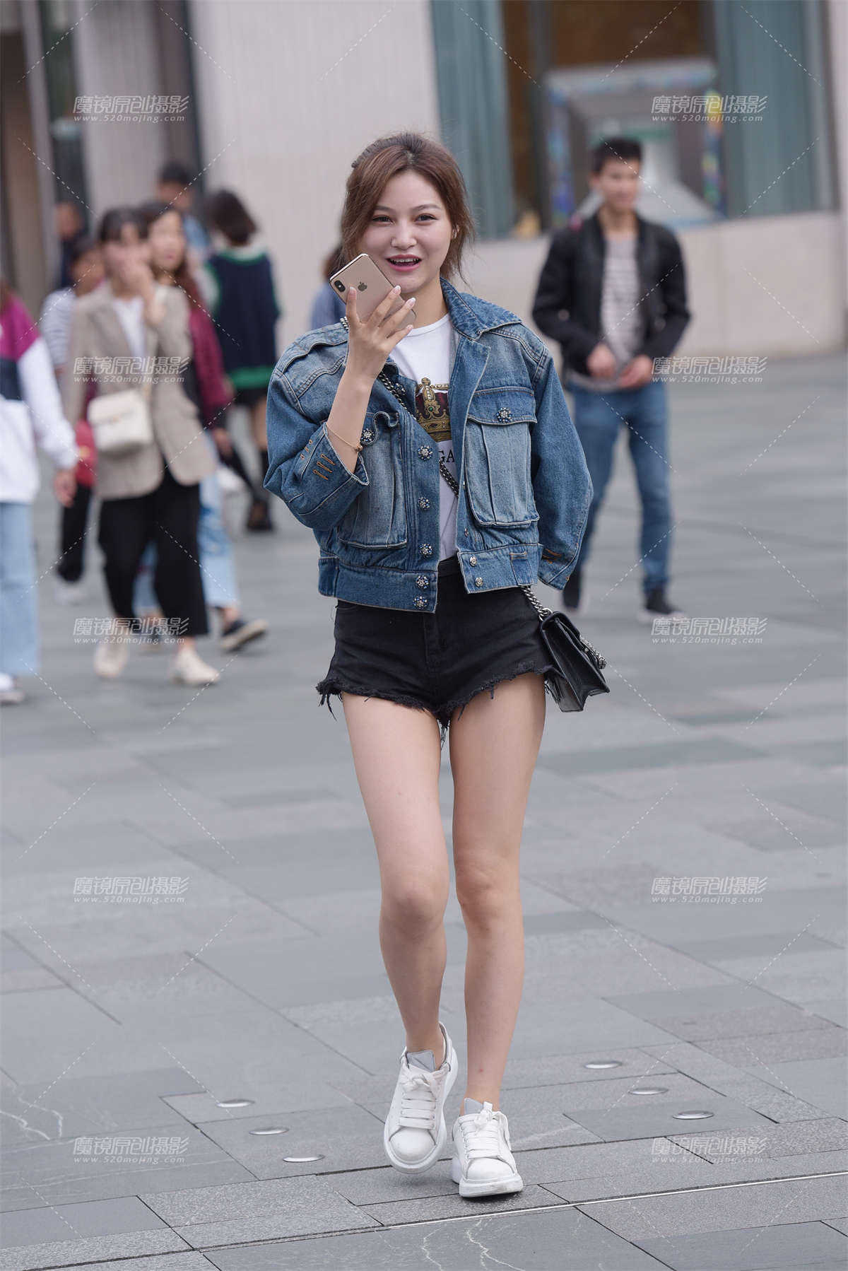 图片[2]-【慕容笙赛贴】等红绿灯的美女-日更街拍