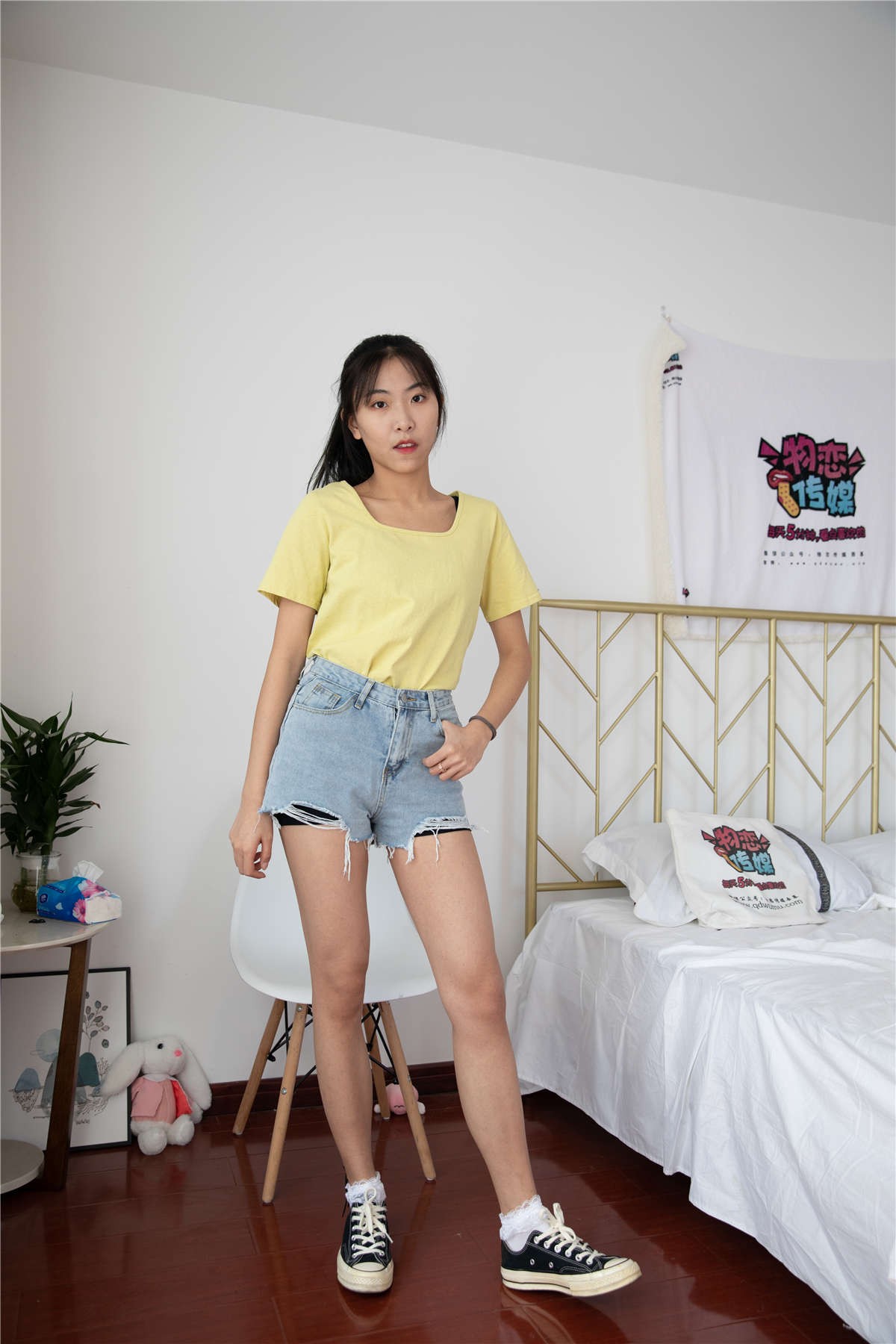 图片[2]-物恋传媒 NO.638 elise-夜之冗长-日更街拍