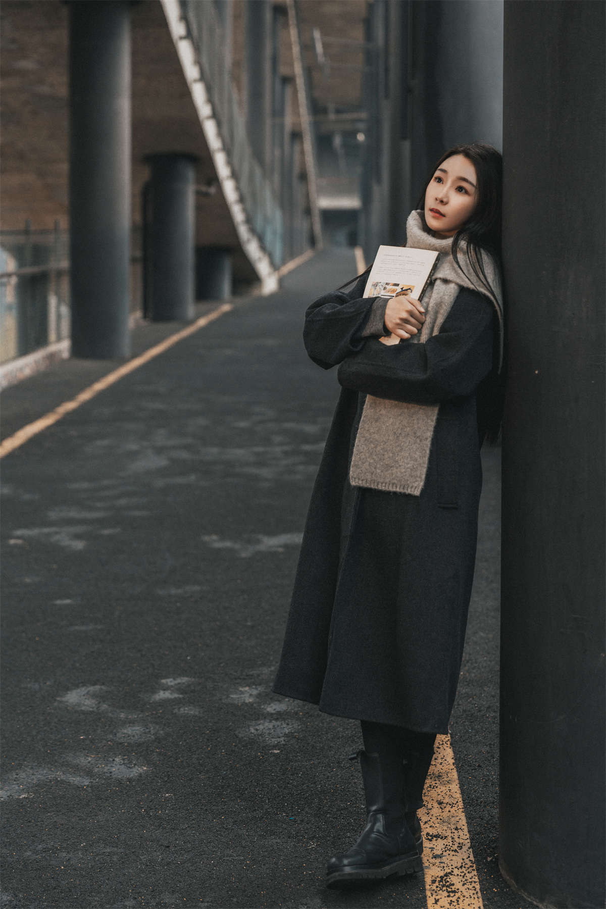 YITUYU艺图语 2024.04.30 忧伤少女 芸芸插图1