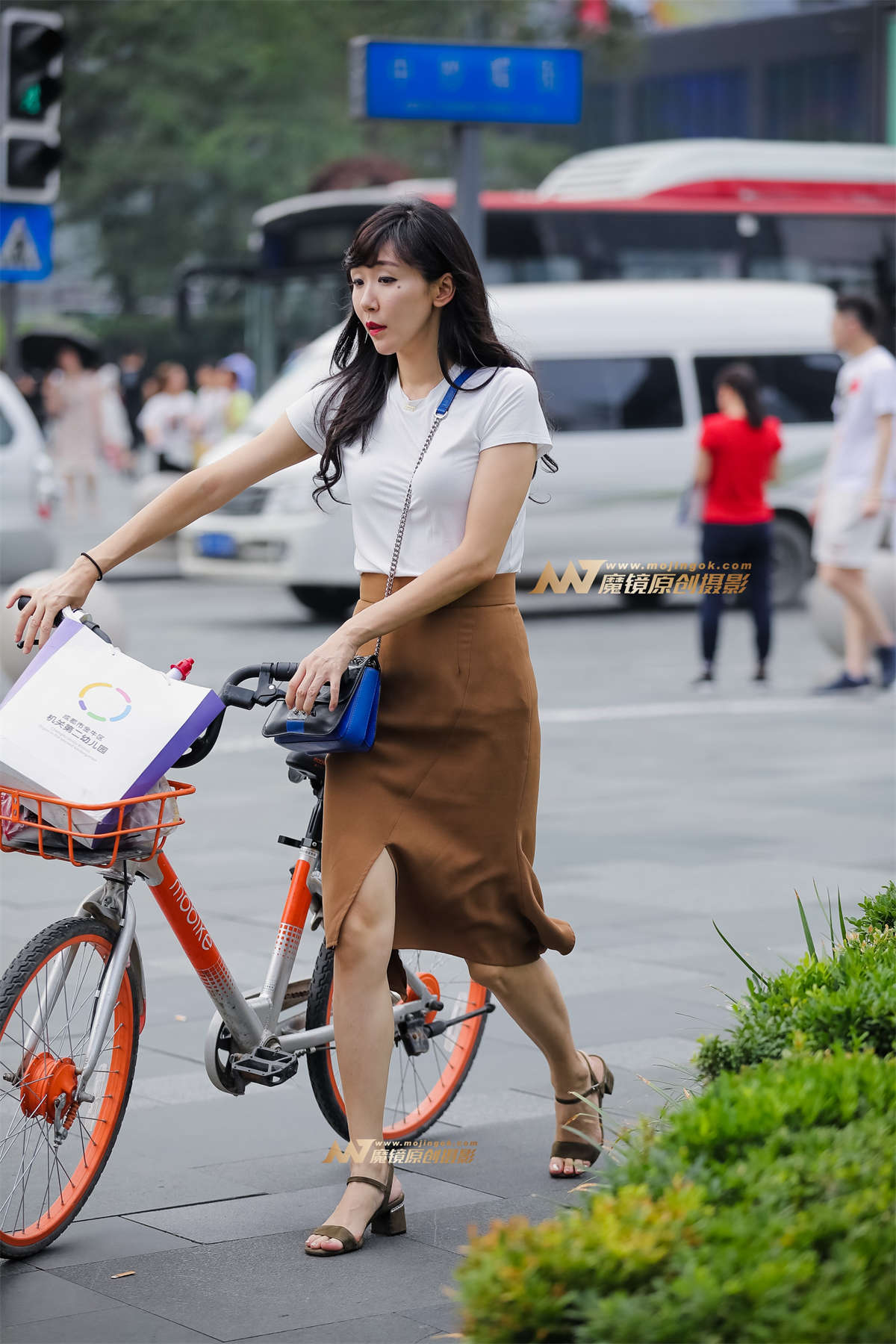 【凯恩赛帖】30岁左右的女人最有魅力,成熟贴心-日更街拍
