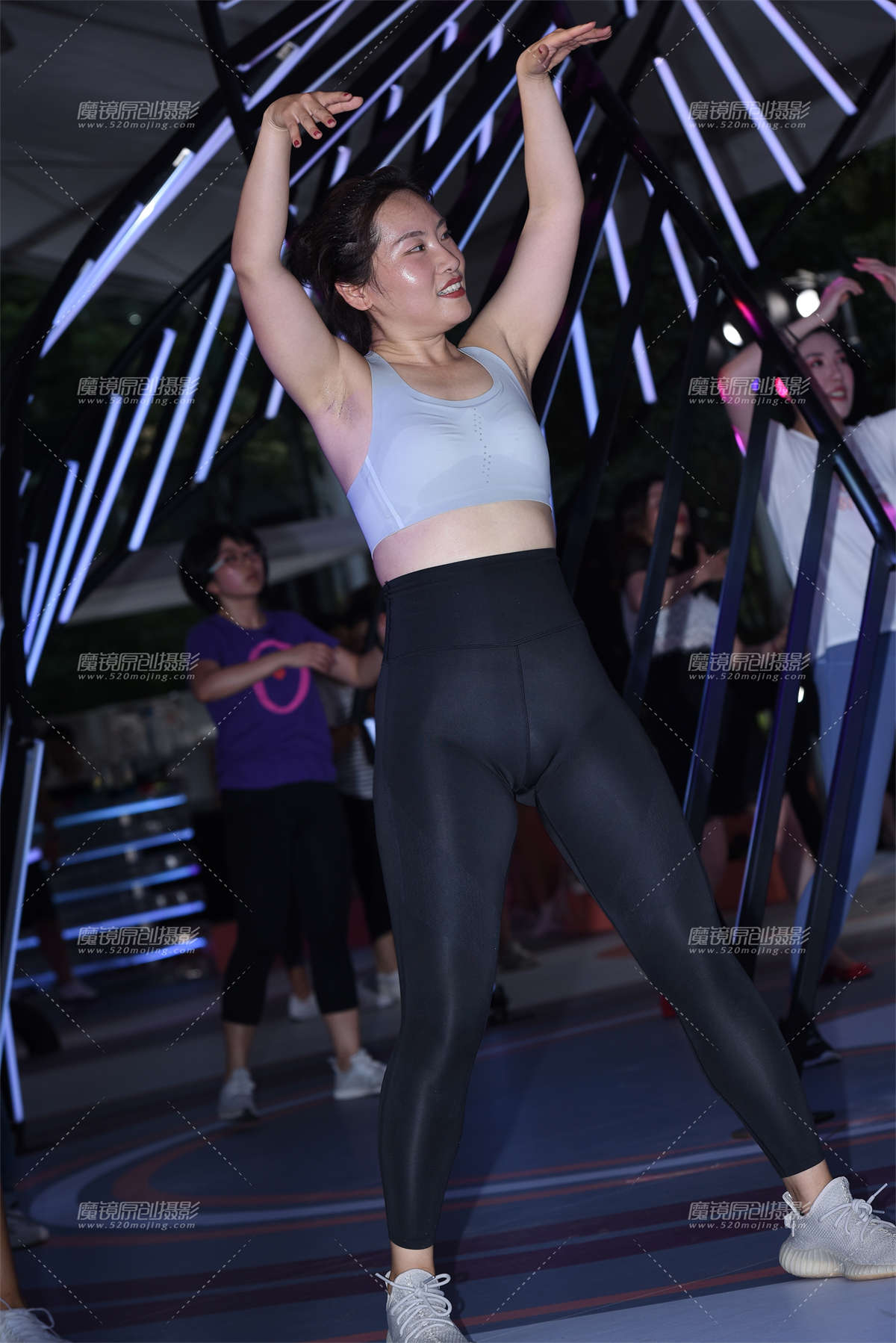 【咔喳赛贴】节拍-日更街拍