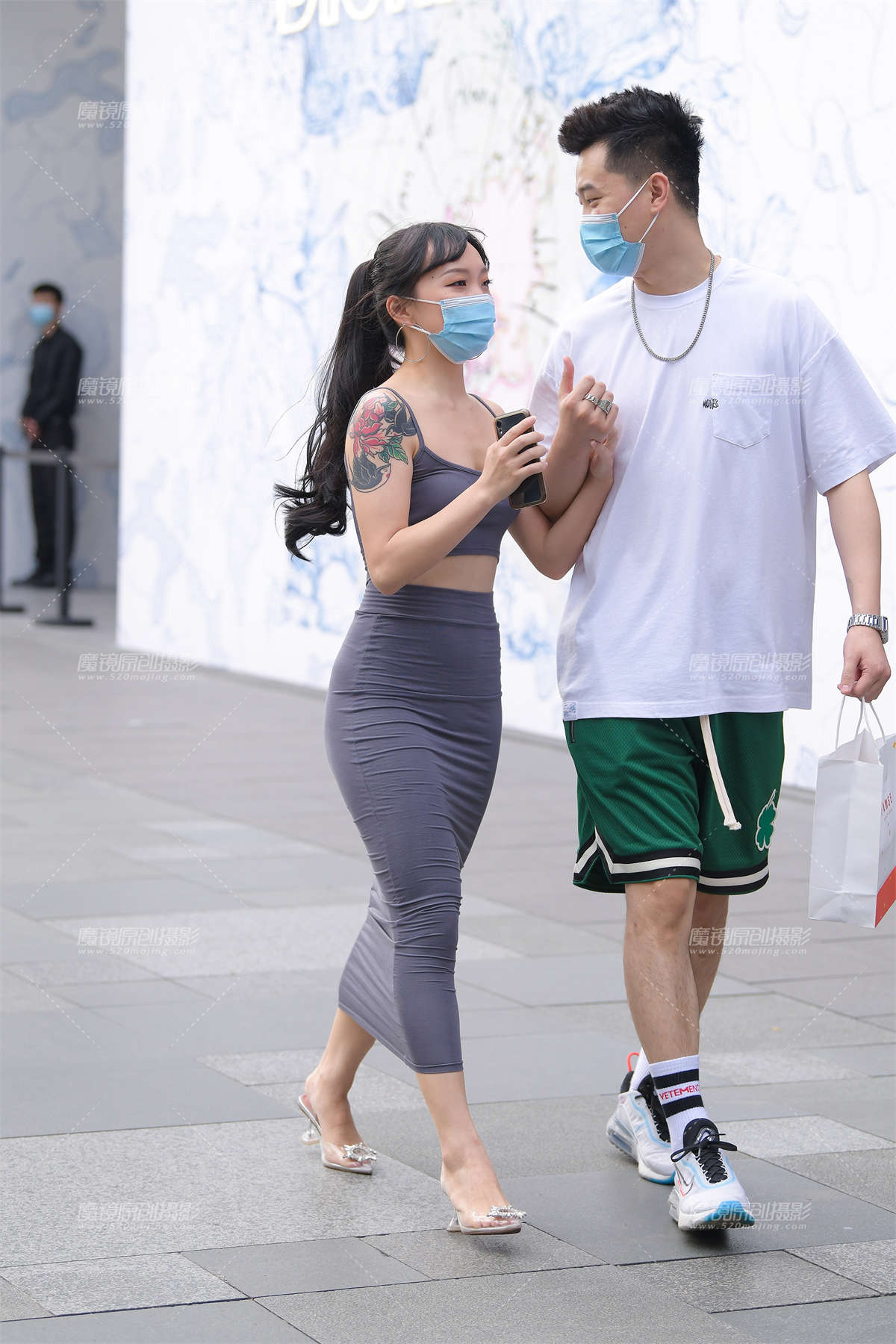 好身材女友-日更街拍