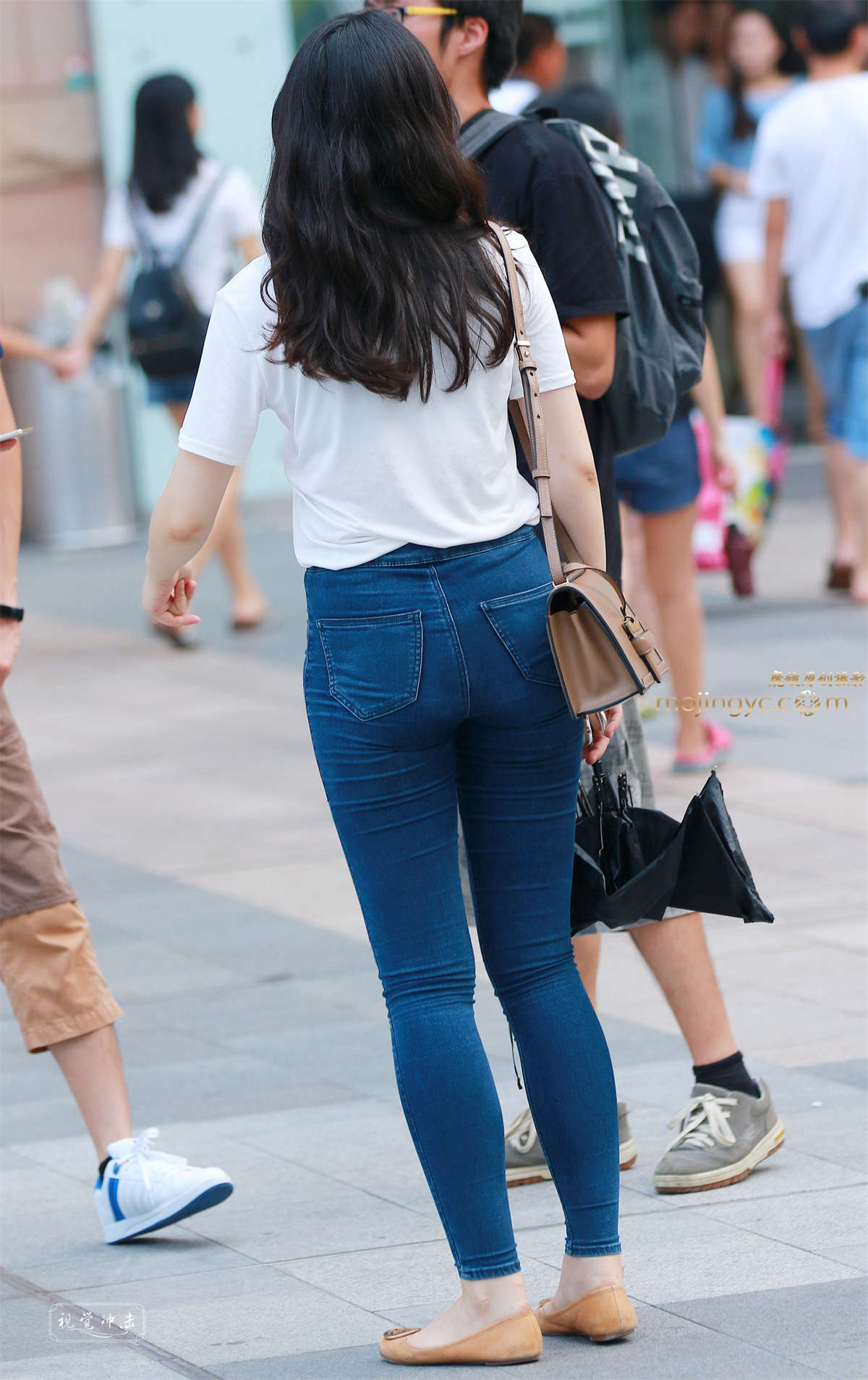 图片[2]-清纯 紧牛 小姑娘-日更街拍