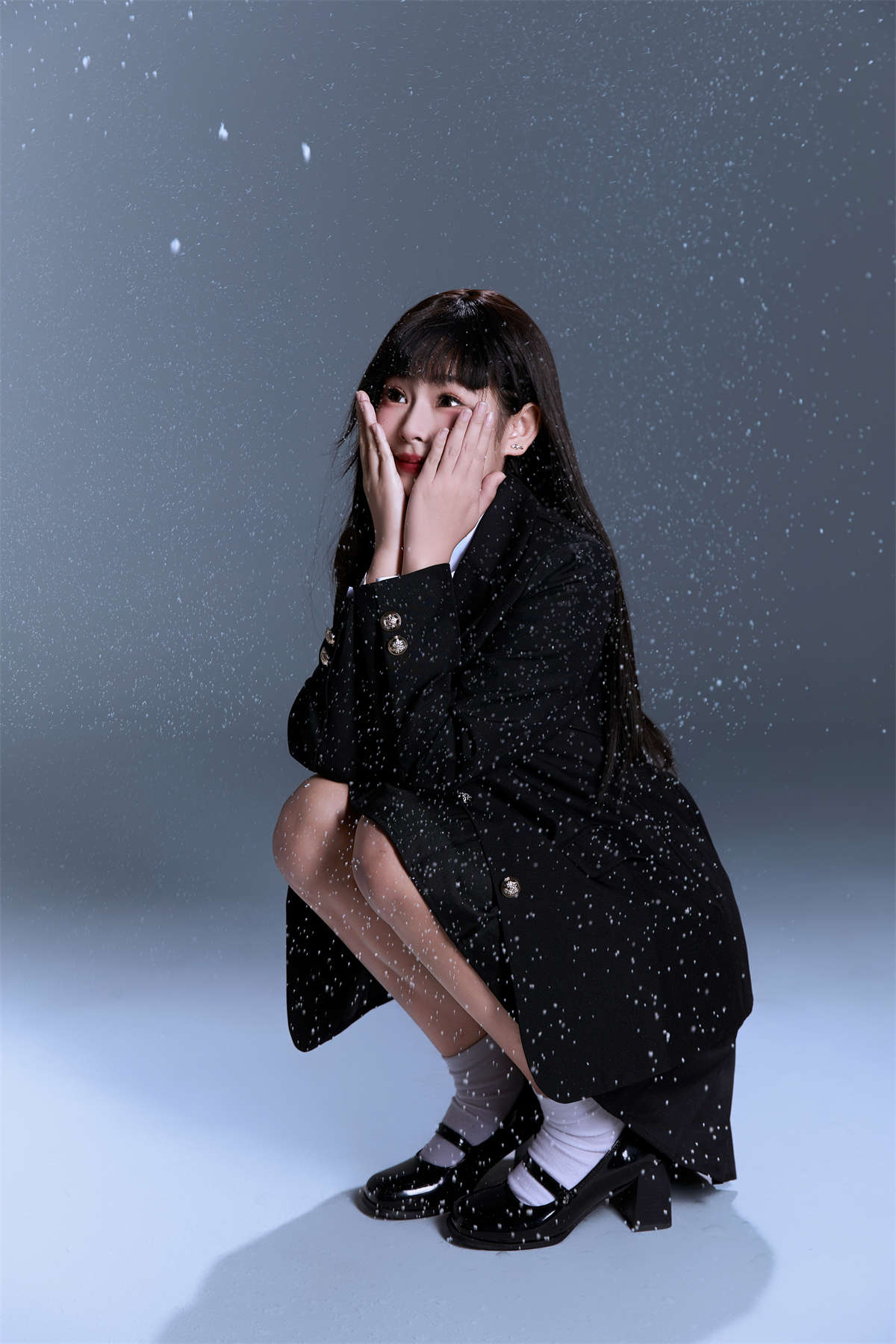 YITUYU艺图语 2025.03.02 韩系雪景jk写真 啊丹插图1