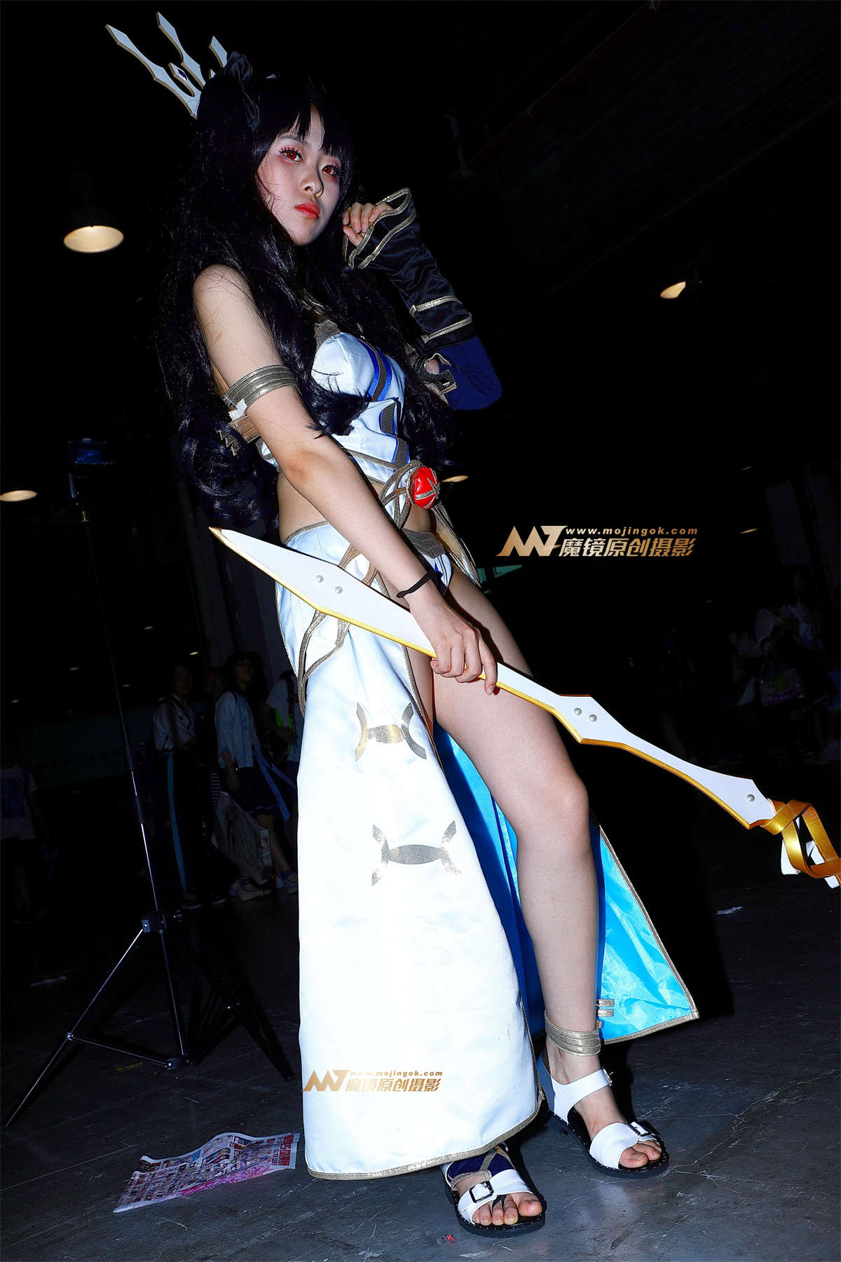 【Mark赛帖】性感白衣coser插图1