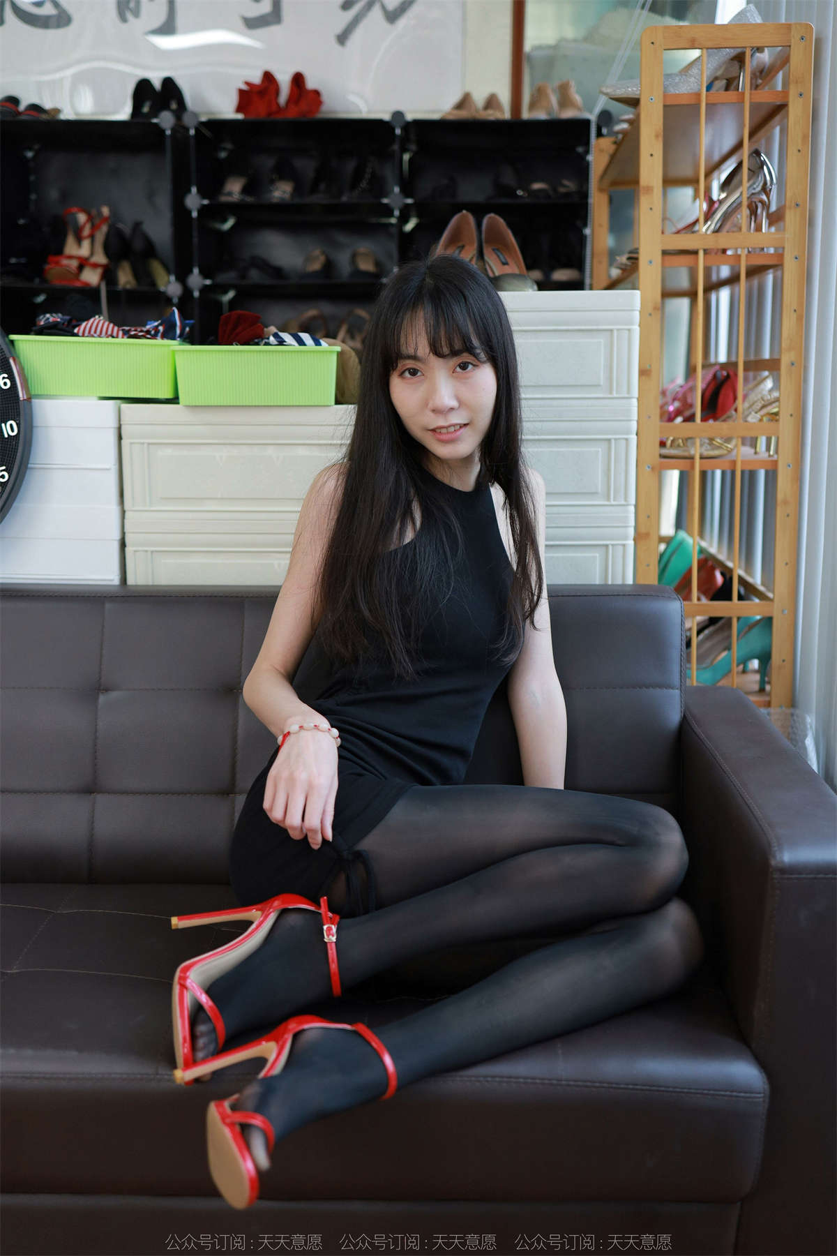 IESS异思趣向 2022.06.23 丝享家1126：团团 一对黑玉-日更街拍