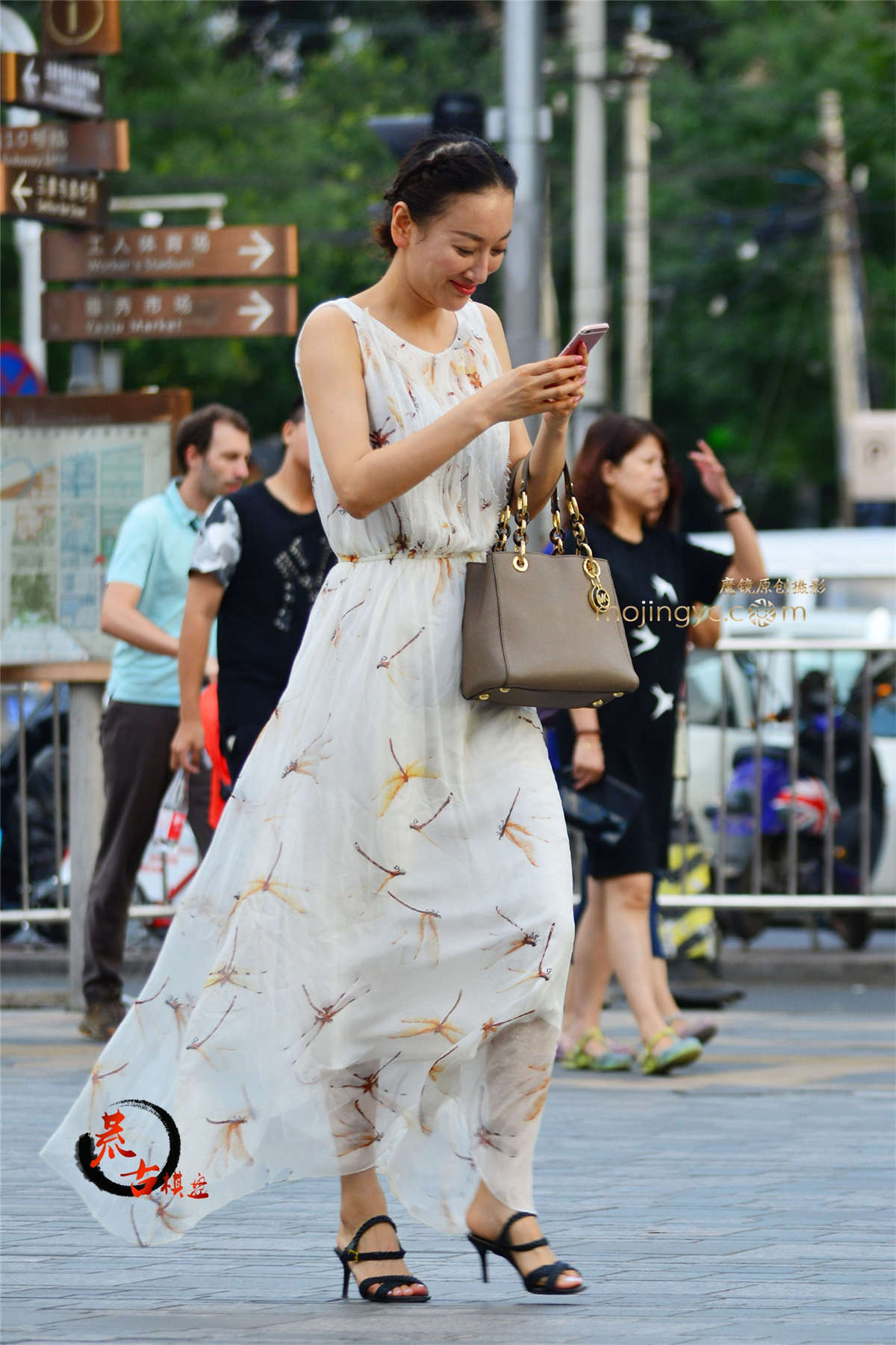 图片[2]-8-18 白色纱裙-日更街拍