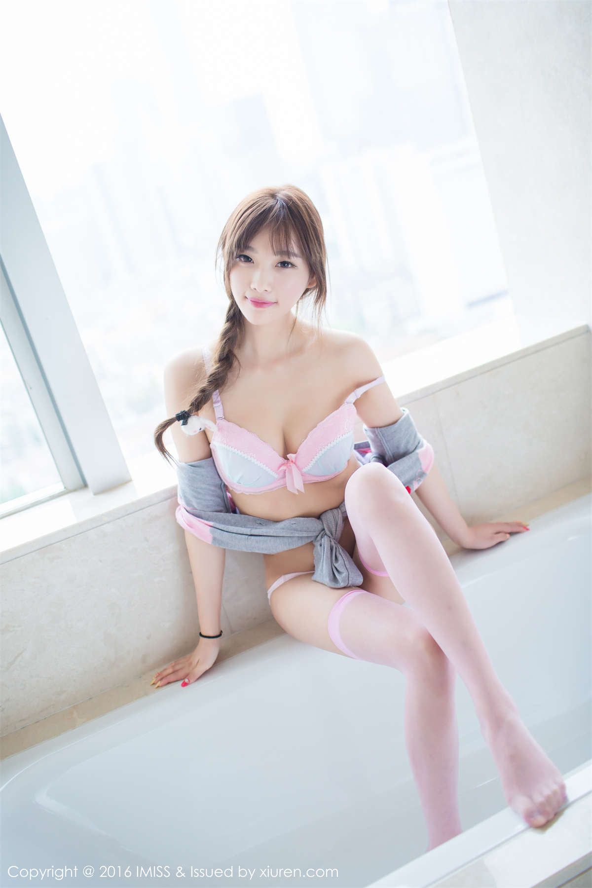IMiss爱蜜社 2016.06.22 VOL.100 sugar小甜心CC-日更街拍
