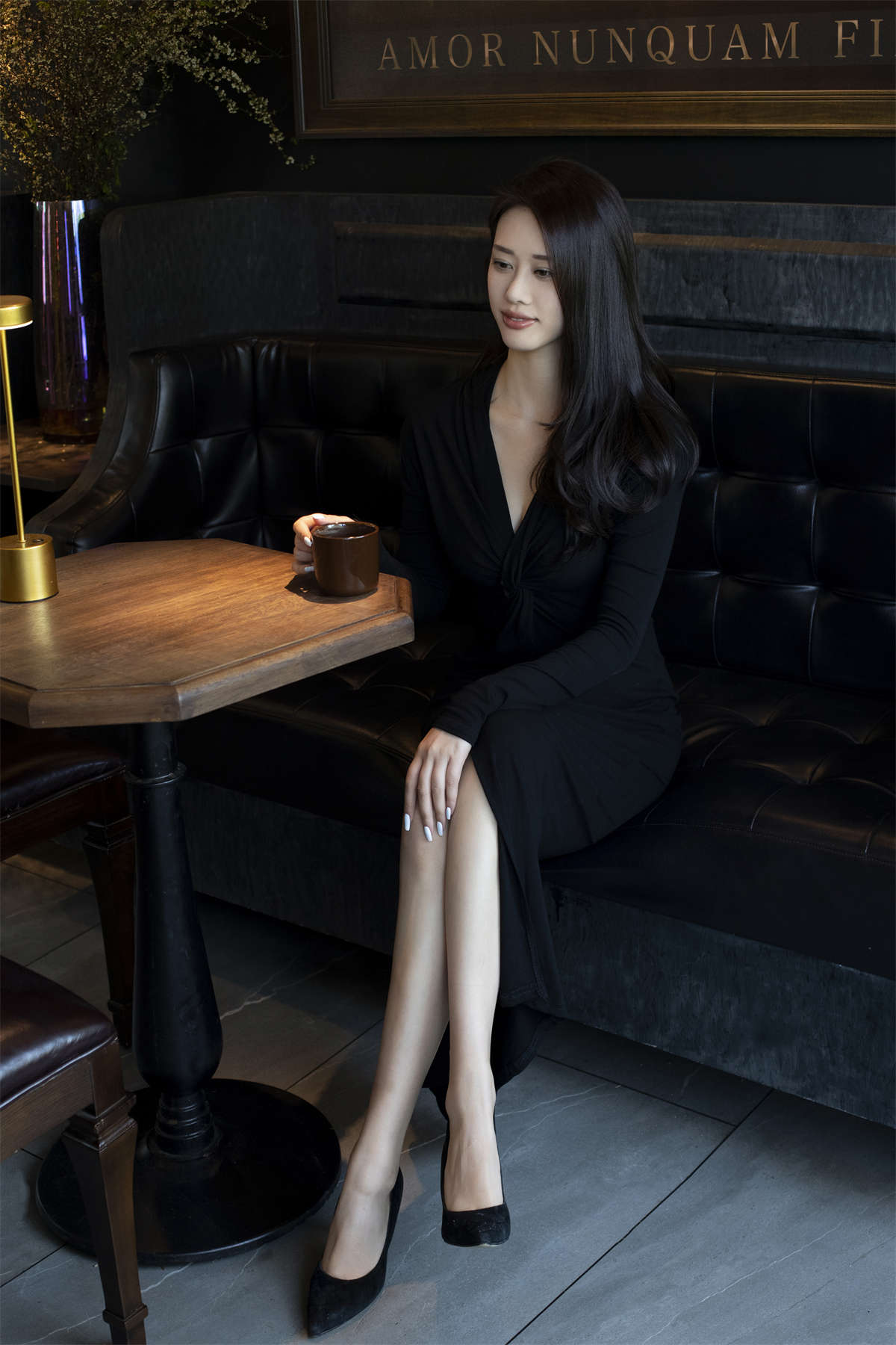 YITUYU艺图语 2024.05.02 WILD BOAR CAFE Chenaling_CL-日更街拍
