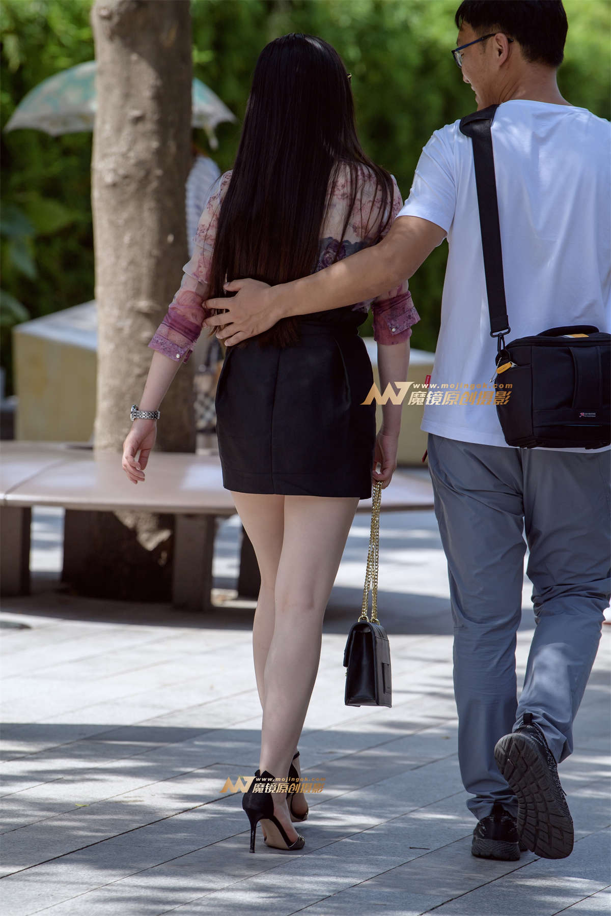 图片[2]-【久久赛帖】超短裙高跟鞋美女-日更街拍