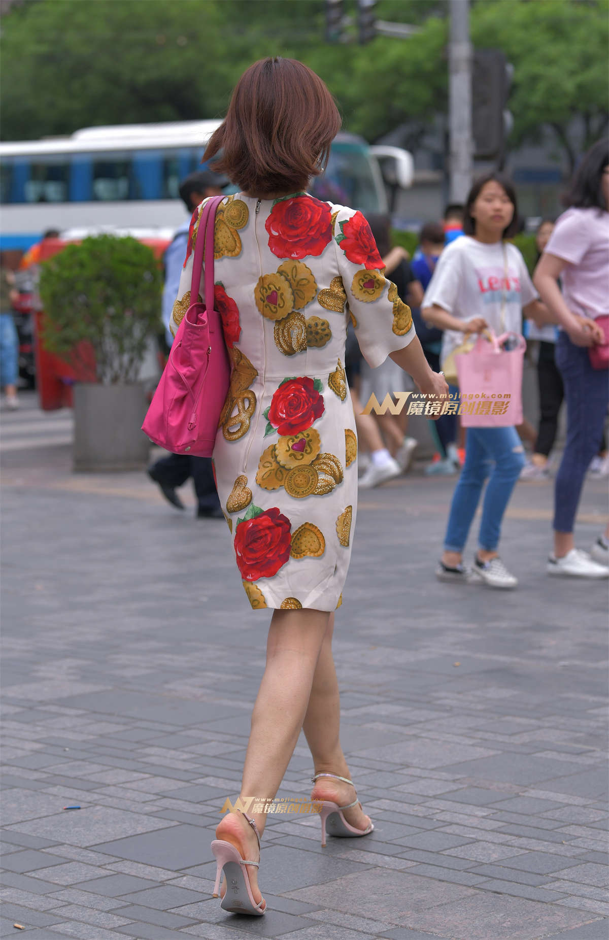 图片[2]-【红石赛帖】身材好又漂亮的姐姐-日更街拍