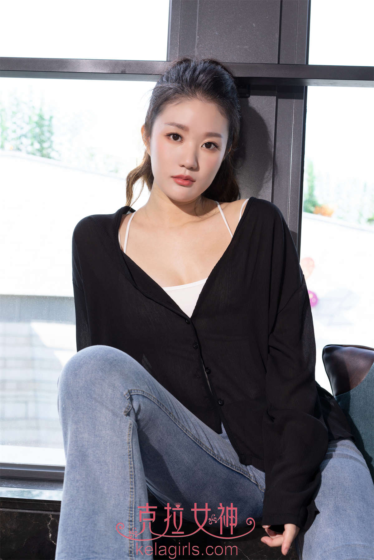 图片[2]-Kelagirls克拉女神 2019.04.22《超低腰牛仔》宋黛-日更街拍