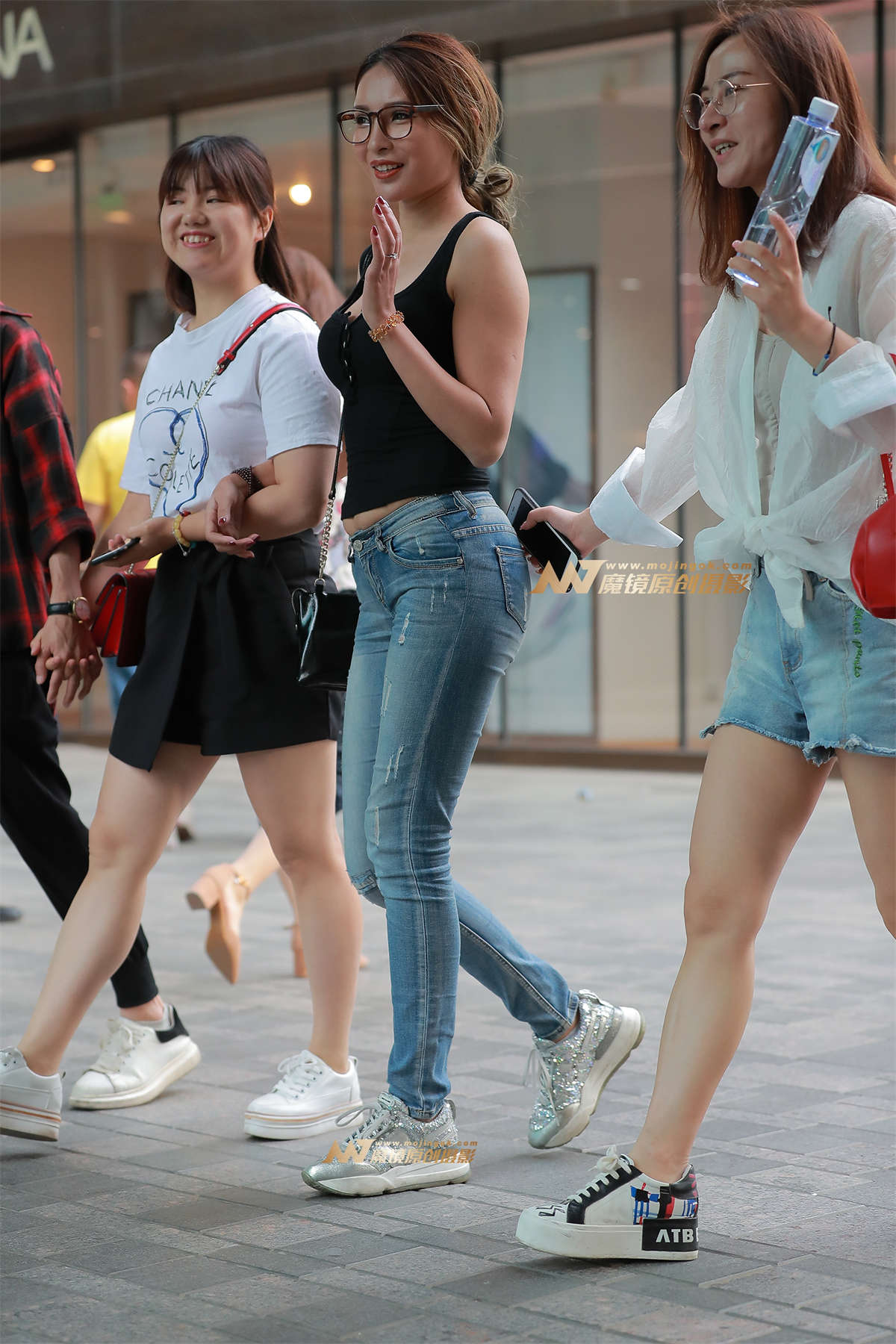 H14、友善的马来妹-日更街拍