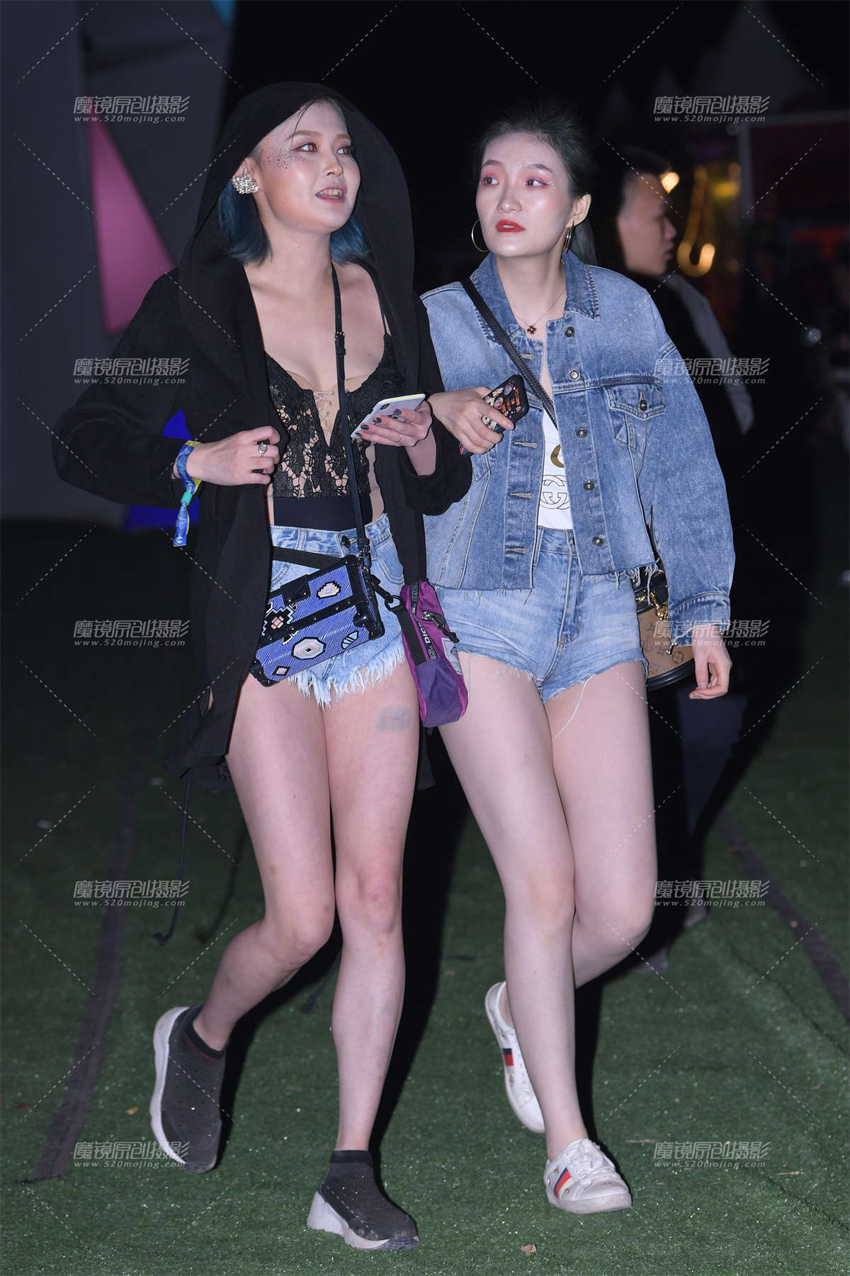 图片[2]-热裤美腿-日更街拍