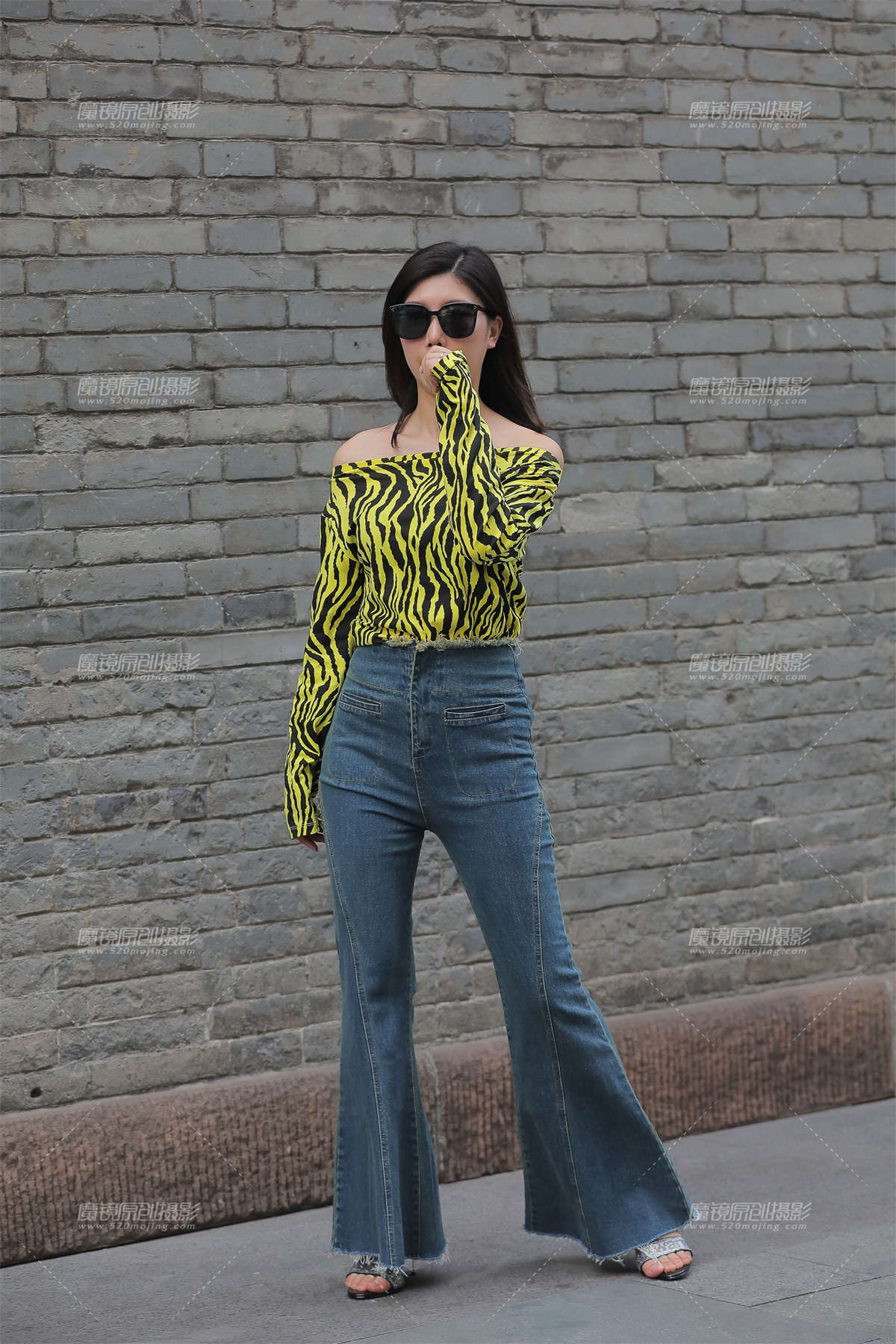 【凯恩赛贴】今年流行喇叭紧牛-日更街拍