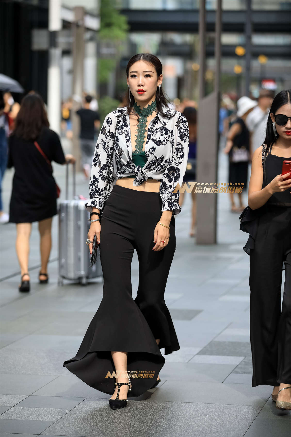 【凯恩赛帖】打扮成熟有味道-日更街拍