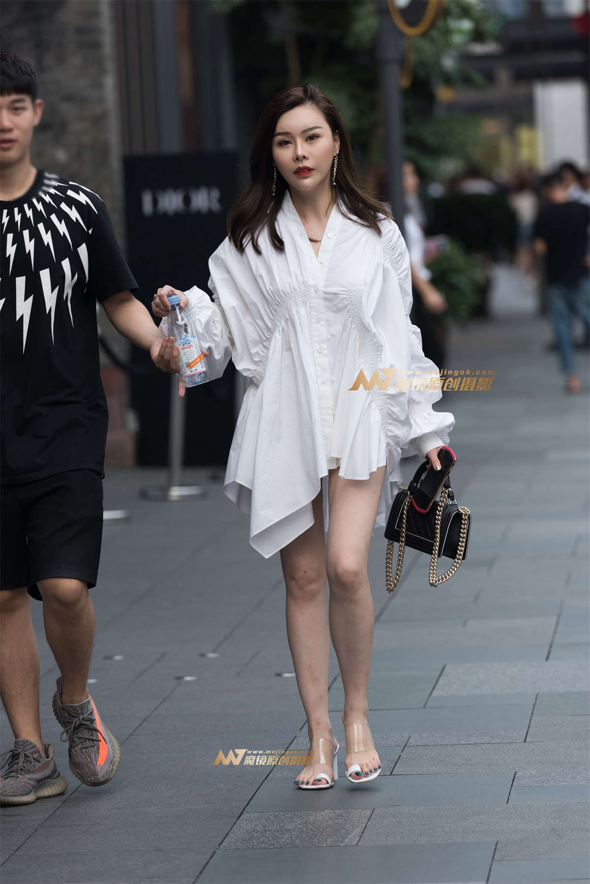 高跟长腿美女-日更街拍