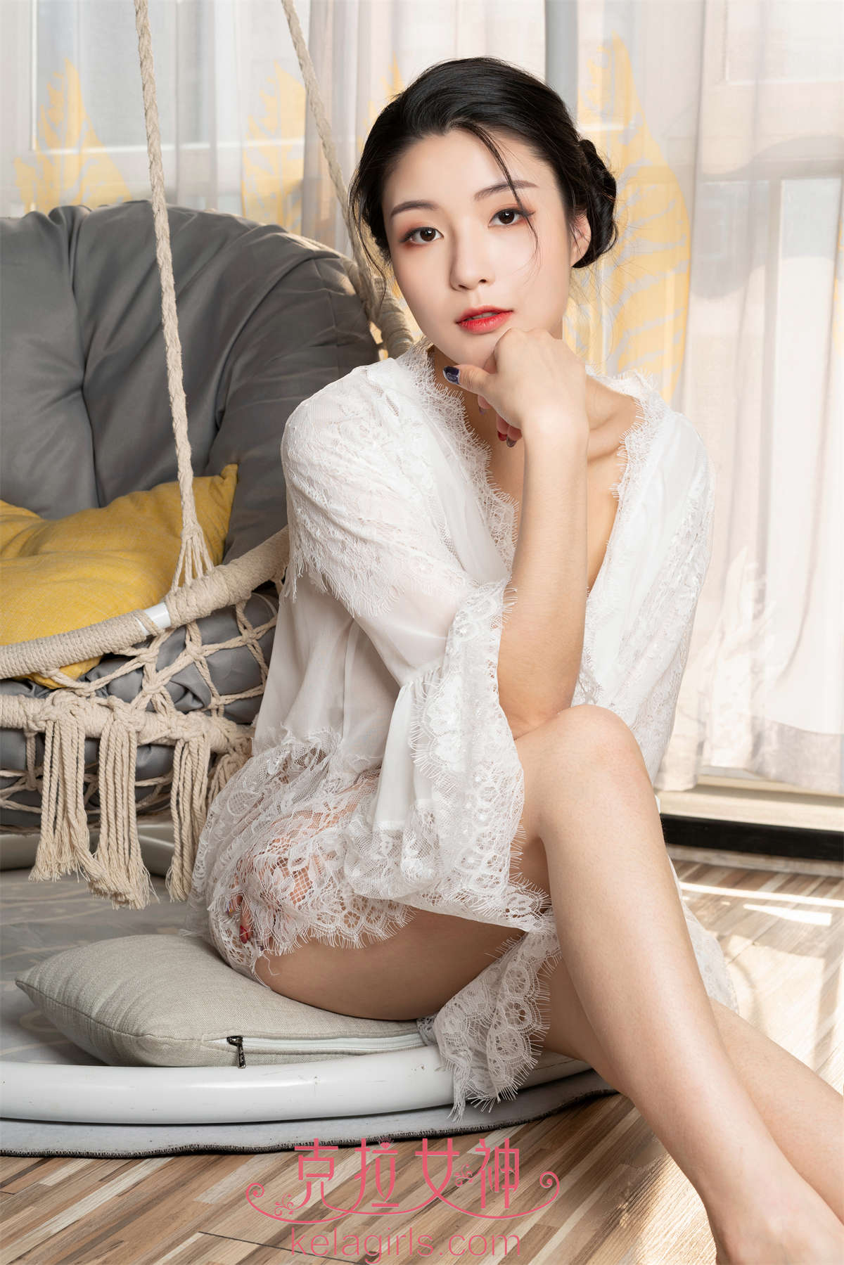 Kelagirls克拉女神 2019.04.24《玉峰挺拔》雅楠-日更街拍