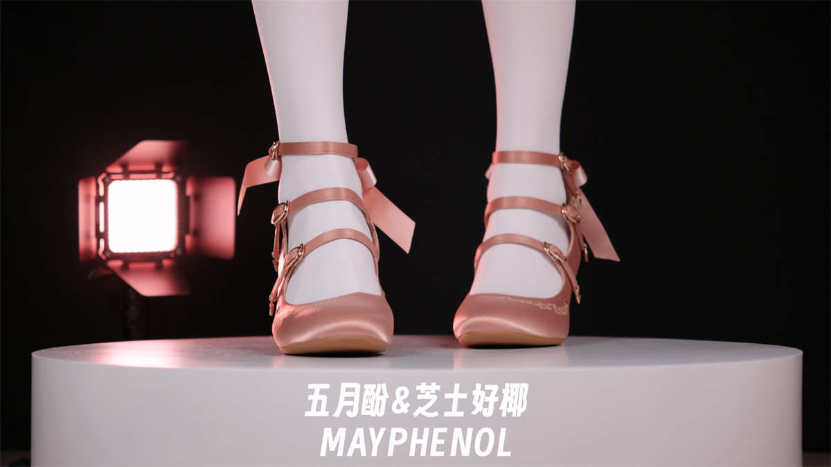 芝士好椰 粉色马卡龙 奇迹岛丘比特之心缎面粉色-日更街拍