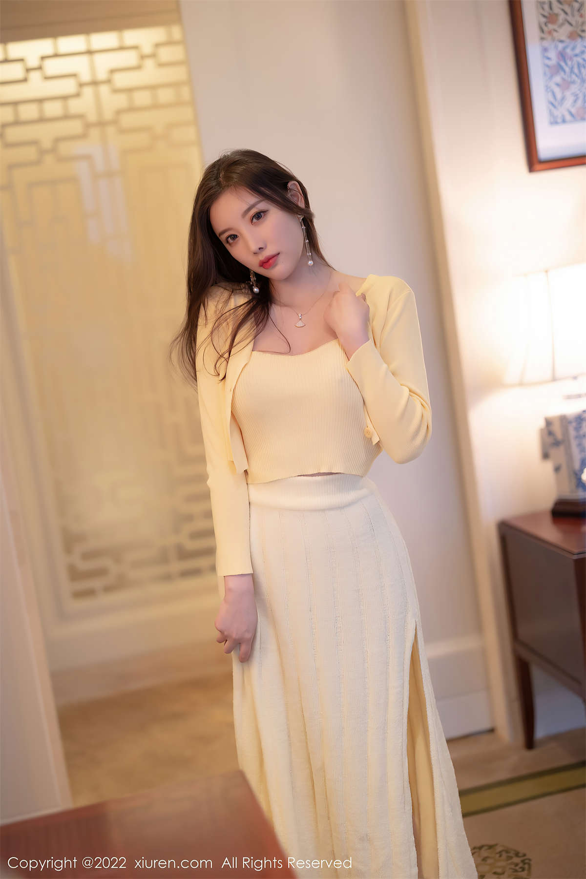 Xiuren秀人网 2022.03.01 NO.4654 杨晨晨Yome-日更街拍