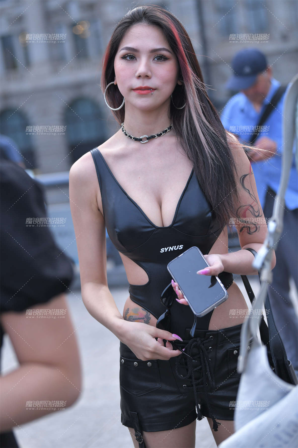 貌似连体大开领-日更街拍