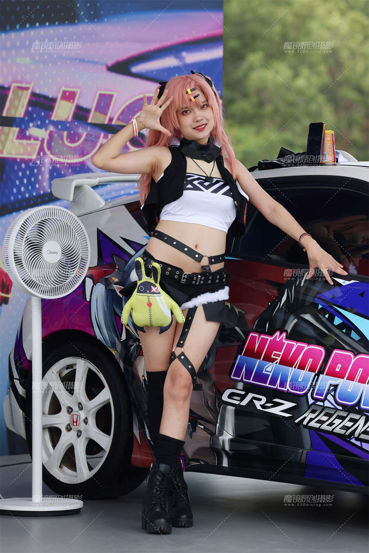 大pg蛋coser妹妹-日更街拍