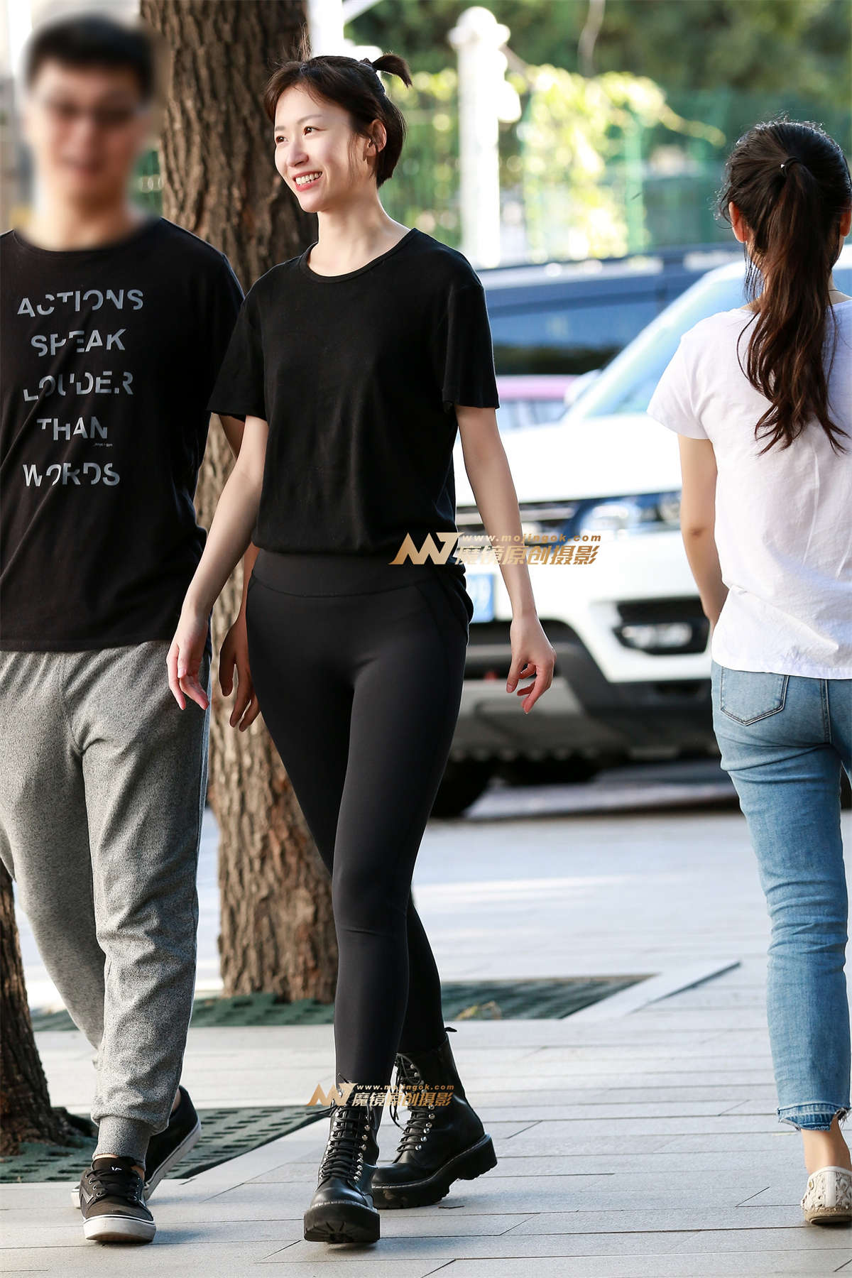 【小默赛帖】第1274篇★很可爱，身材还很棒★-日更街拍