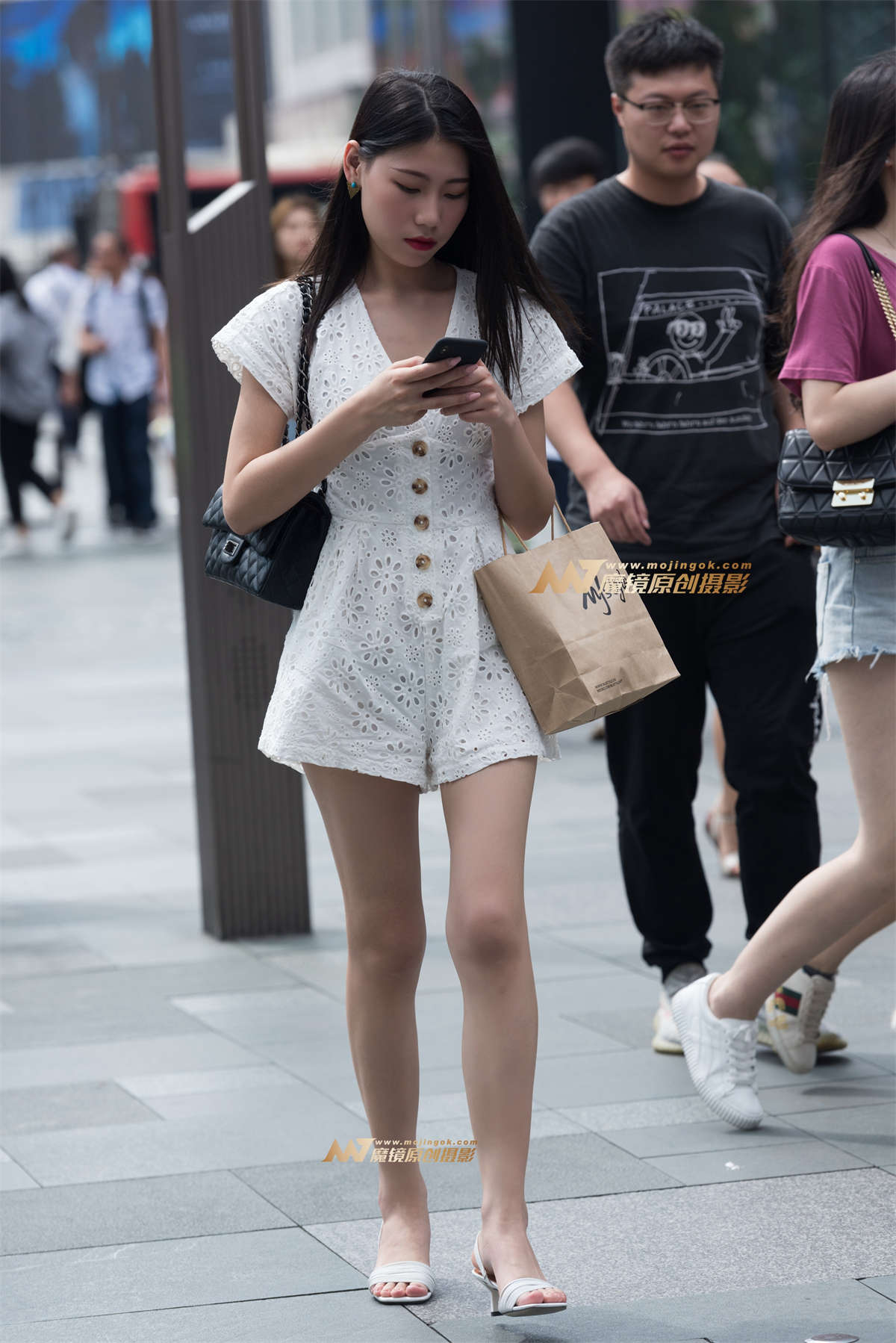 逛街的美女-日更街拍