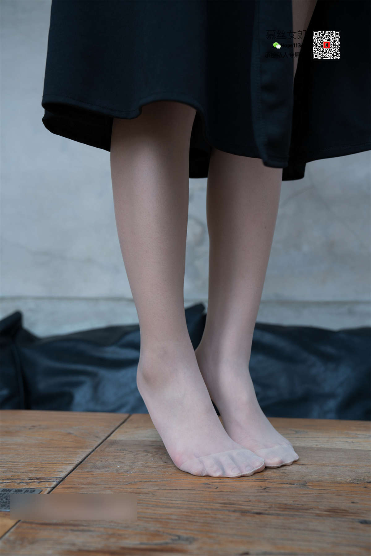 MussGirl慕丝女郎 NO.072 甜美温柔的姑娘婷婷沙发上的丝秀-日更街拍