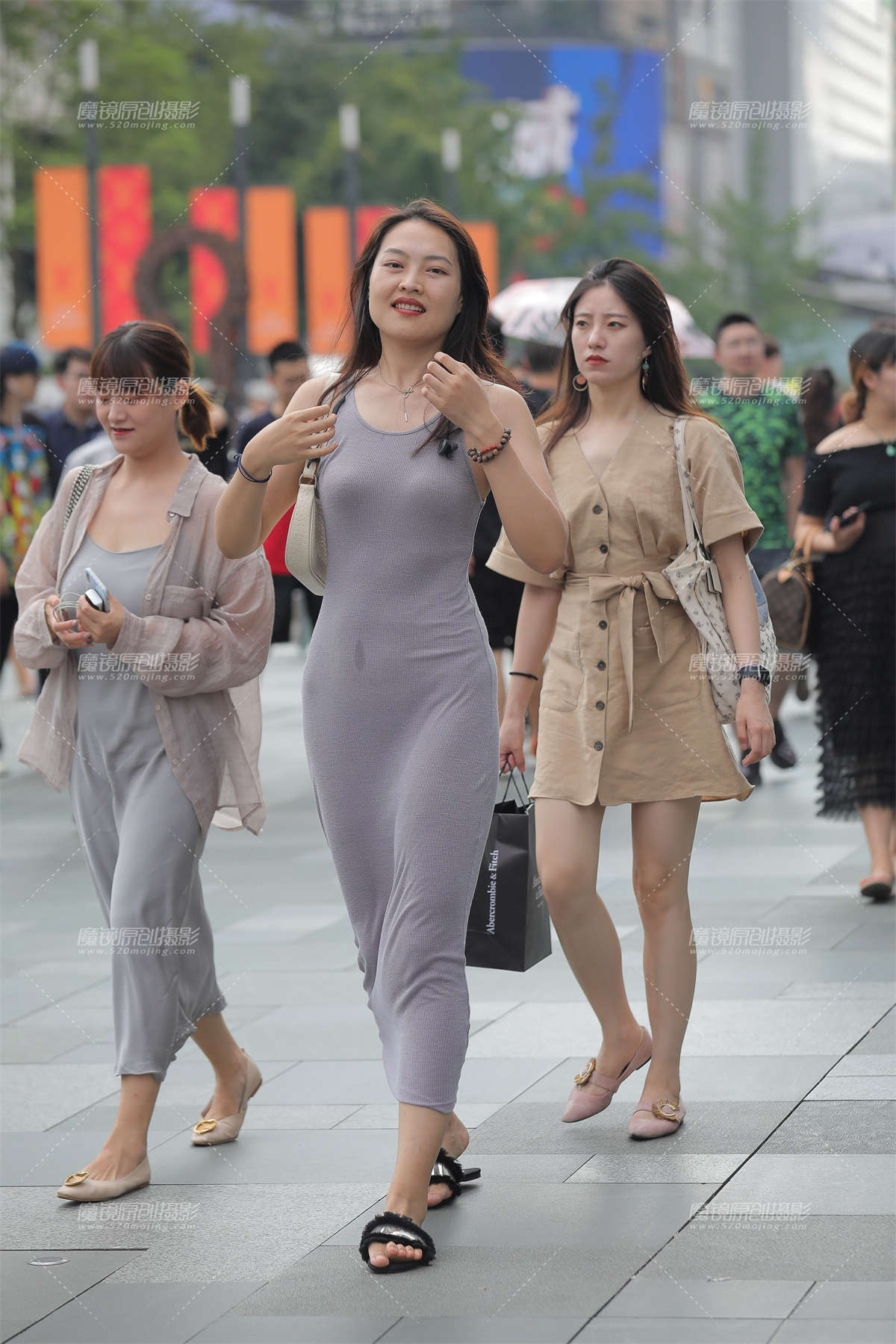 石灰长裙__-日更街拍