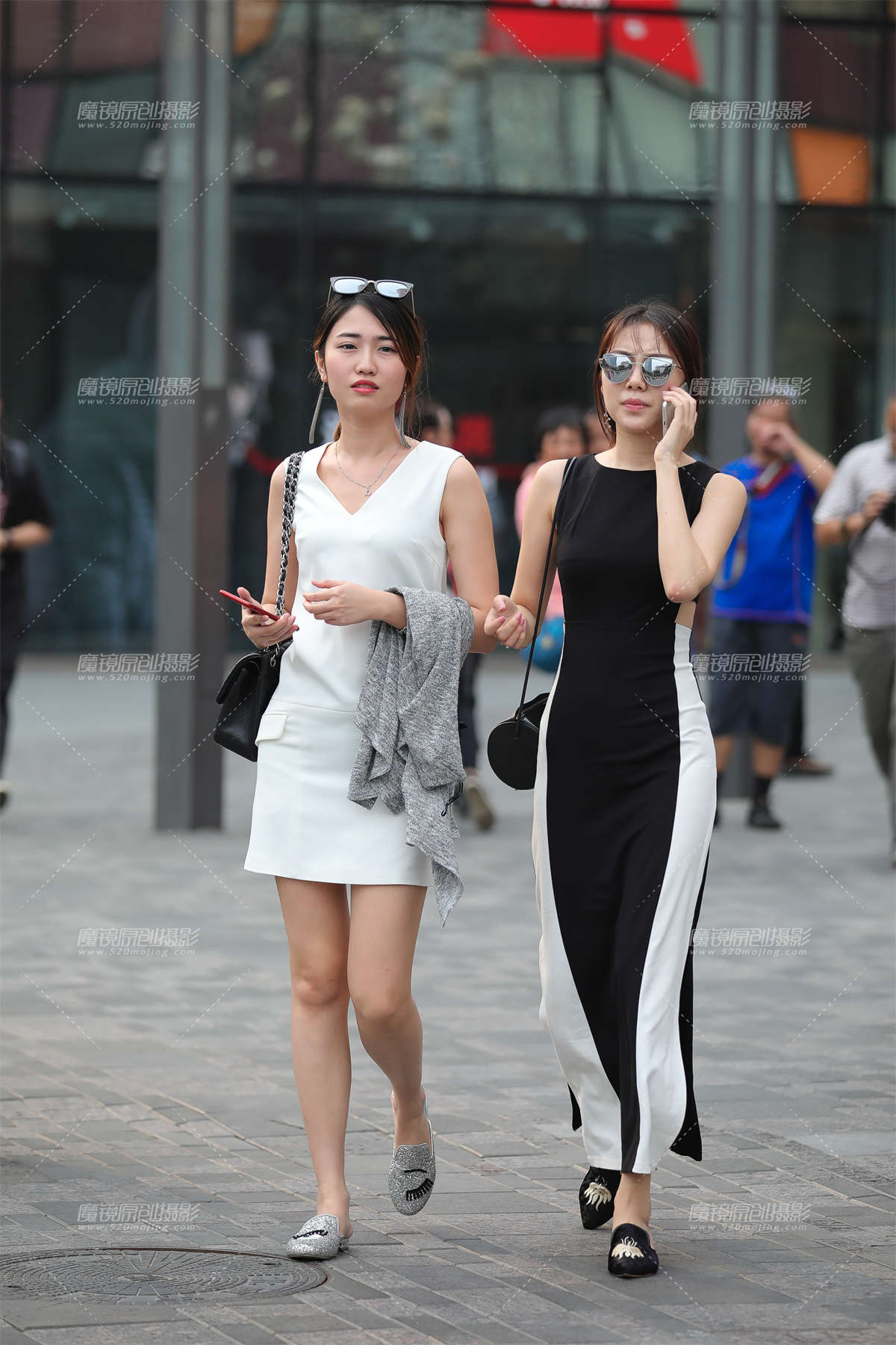 漂亮美眉-日更街拍