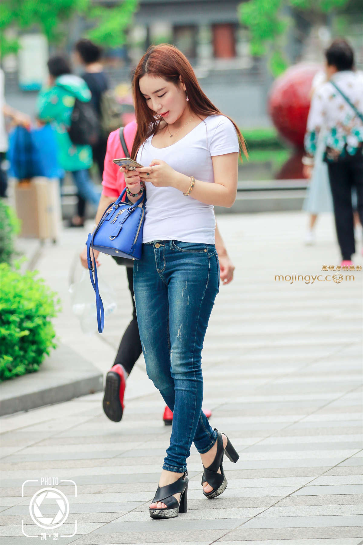 图片[2]-波涛汹涌紧身牛仔-日更街拍