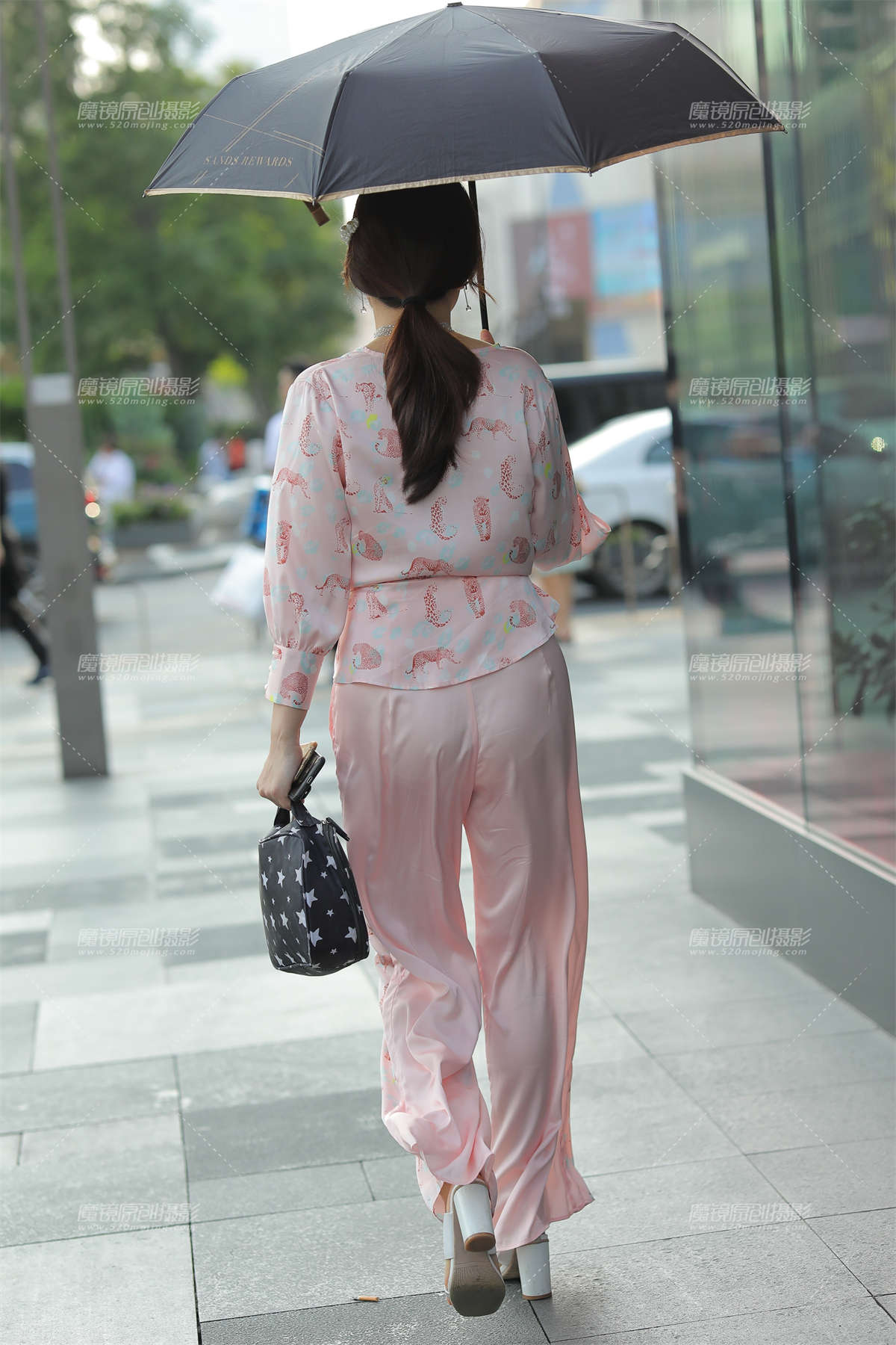 图片[2]-美妇人出街-日更街拍