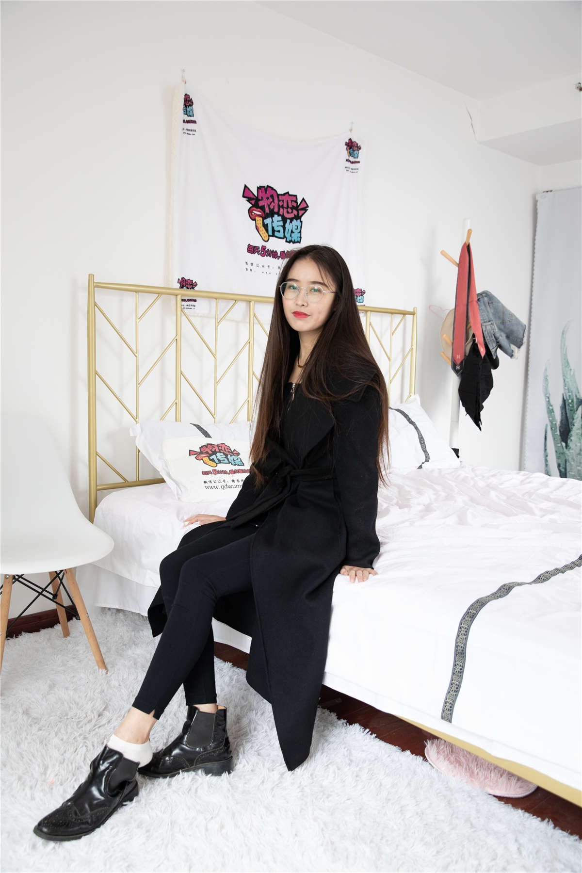 图片[2]-物恋传媒 NO.645 菲菲-未眠夜-日更街拍