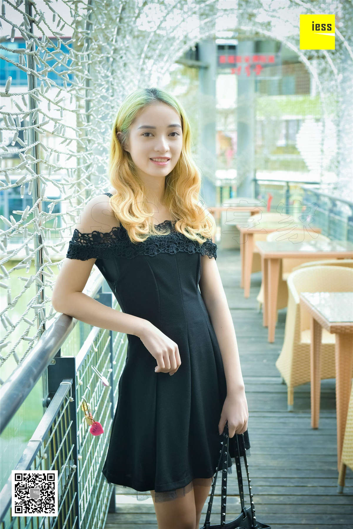 图片[2]-IESS异思趣向 丝享家126期：嘿 姑娘 是你的肉丝姗姗-日更街拍