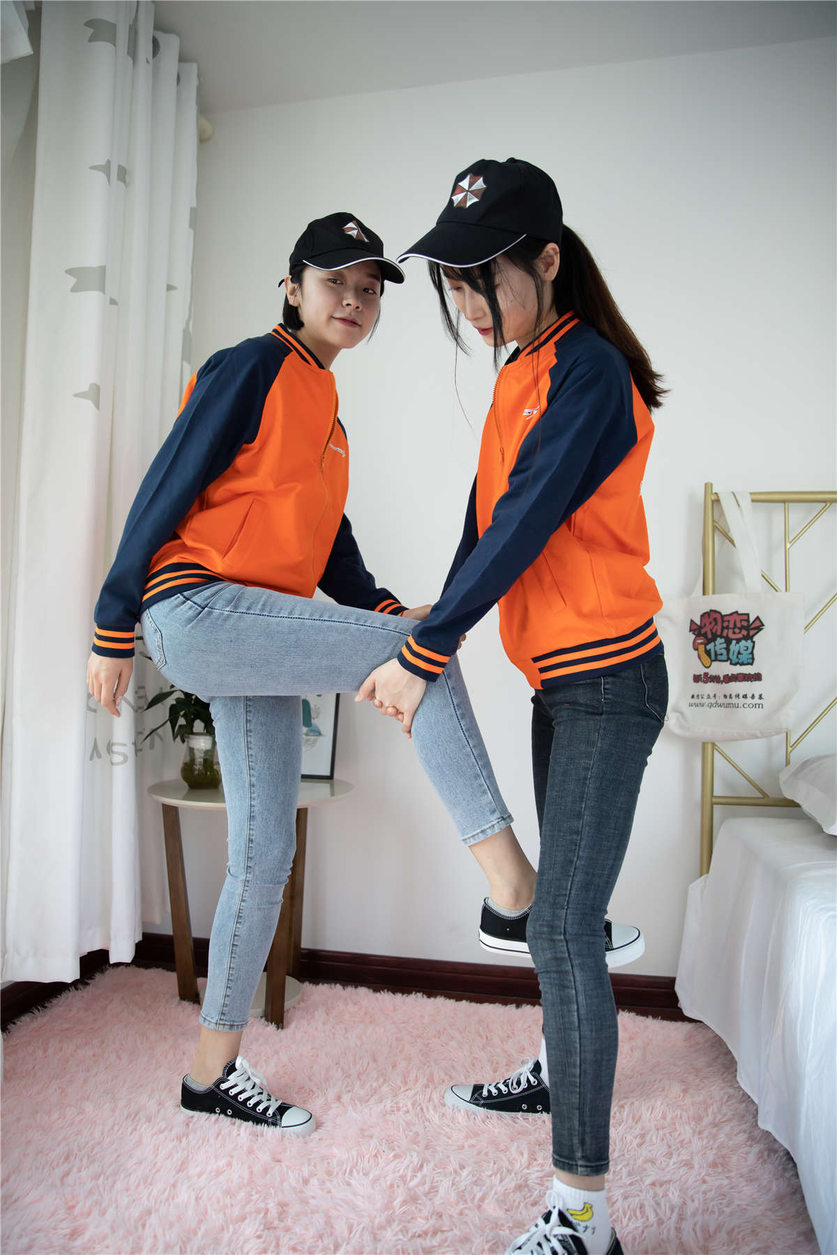 物恋传媒 NO.710期 猫耳&小飞-午后晴朗-日更街拍