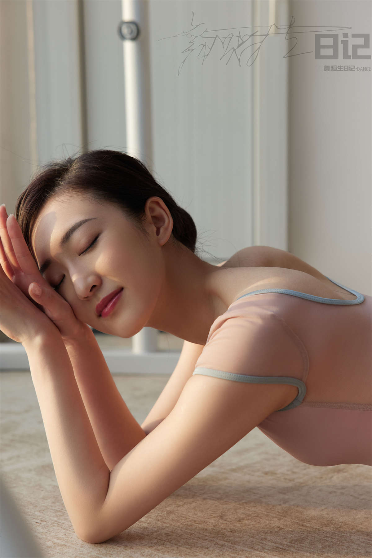 GALLI嘉丽 舞蹈生日记084-咚咚-日更街拍