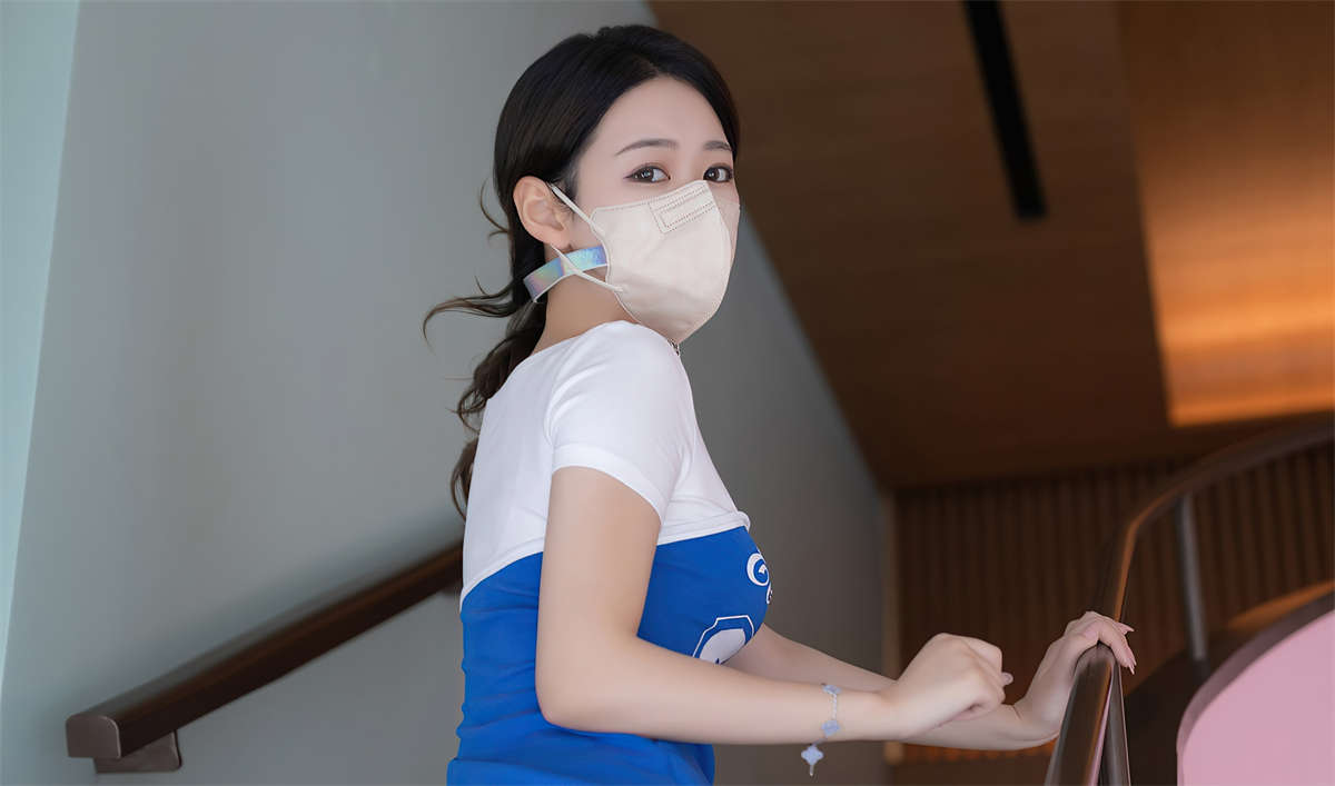 图片[2]-Xiuren秀人网 2024.10.21 NO.9322 唐安琪-日更街拍