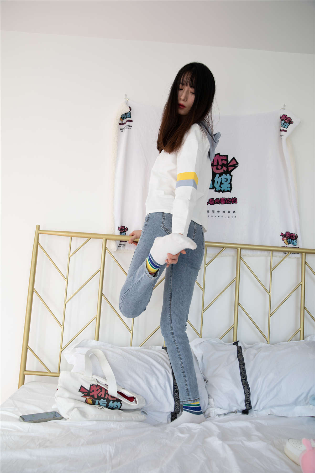 物恋传媒 NO.711期 猫耳-奔跑的海-日更街拍