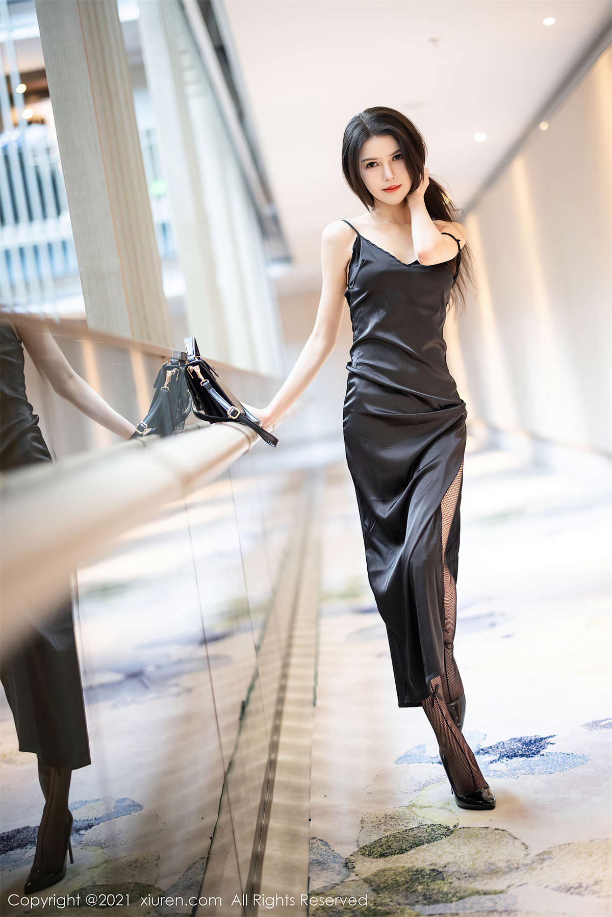 Xiuren秀人网 2021.11.15 NO.4217 媛媛酱belle插图1