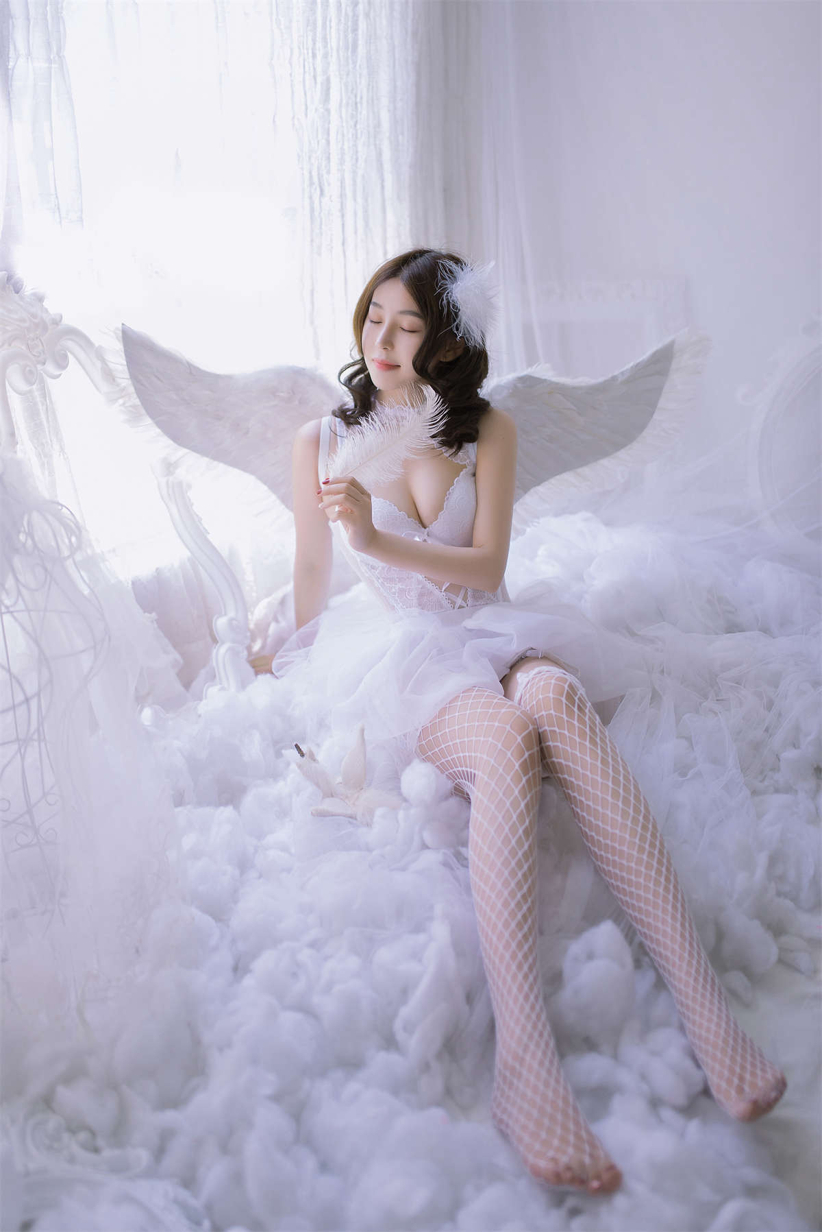 YITUYU艺图语 2023.12.13 窝在云里睡着了 BoBo-日更街拍