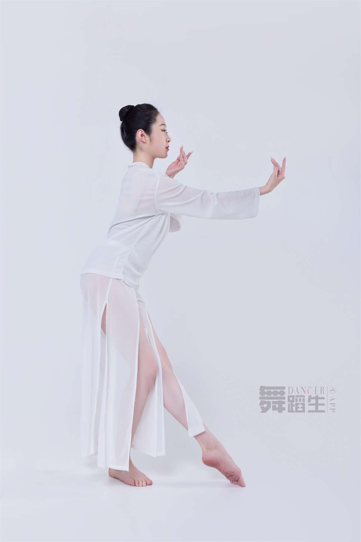 GALLI嘉丽 舞蹈生日记087-婀娜多姿 景思佳-日更街拍