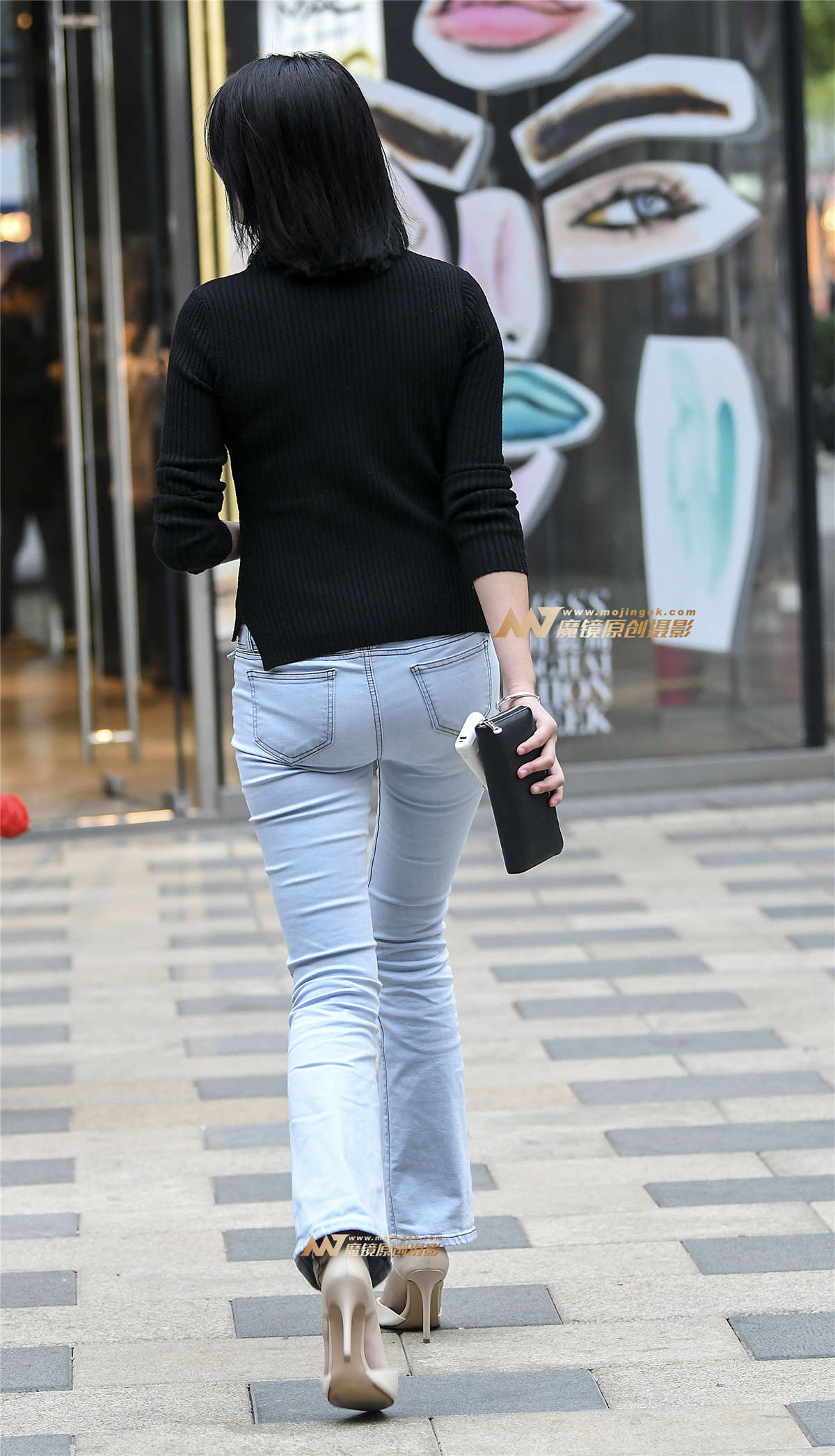 图片[2]-牛仔美女性感美臀-日更街拍