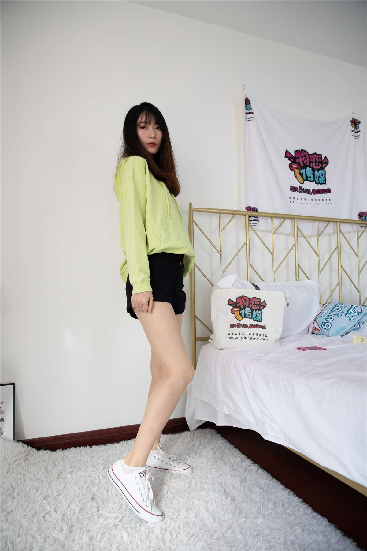 物恋传媒 NO.579 猫耳-风云舞-日更街拍